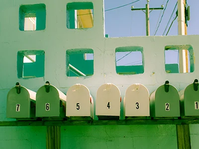 0008_mail.jpg