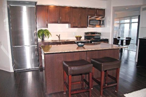 2191 Yonge #1708.png