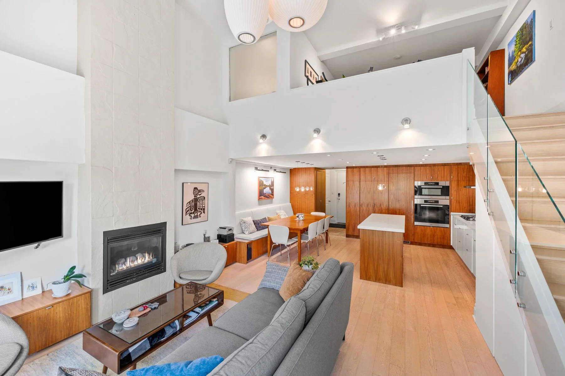 525 Logan-11.jpg