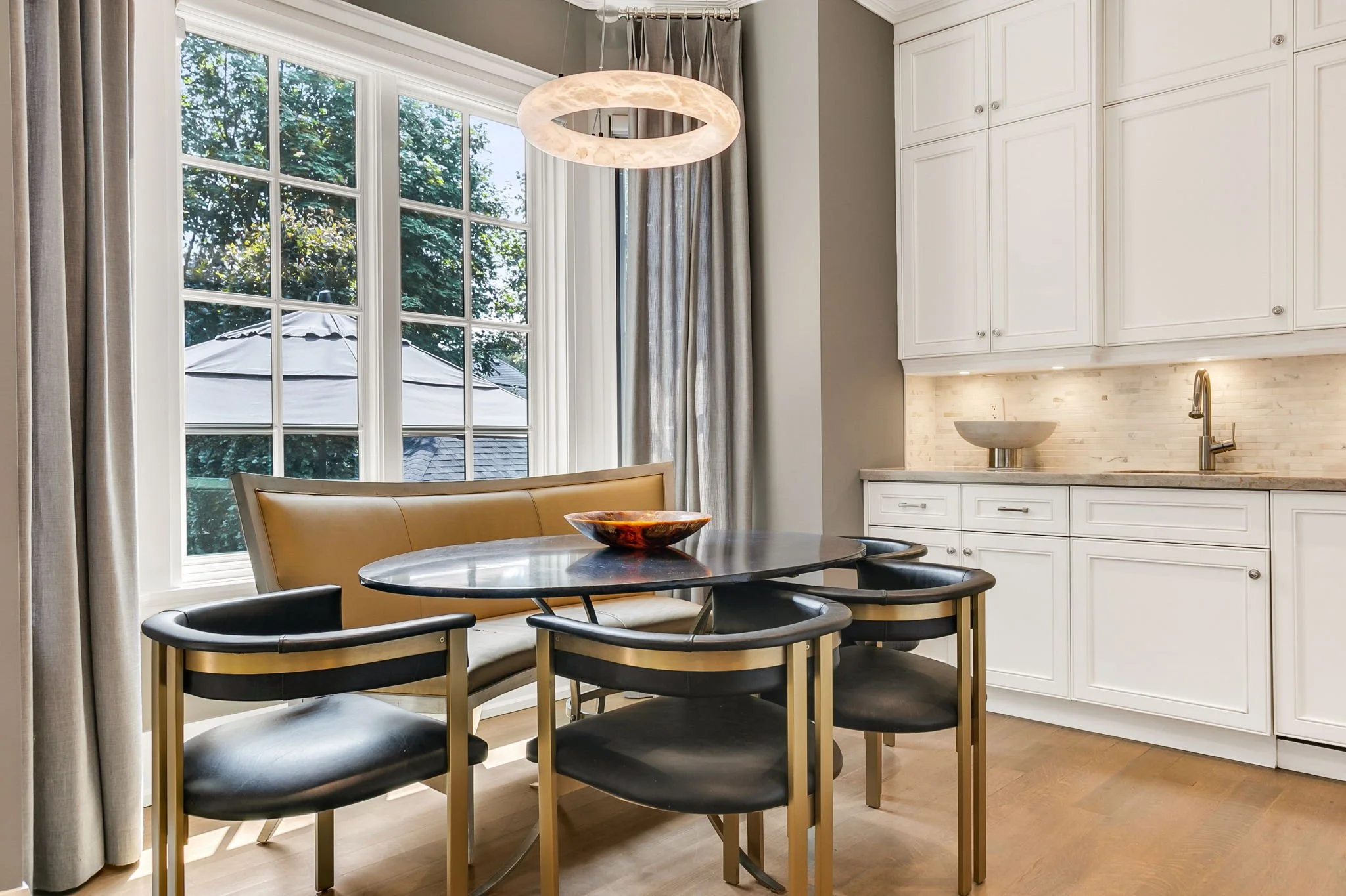 67-web-or-mls-17_012_Breakfast Area.jpg