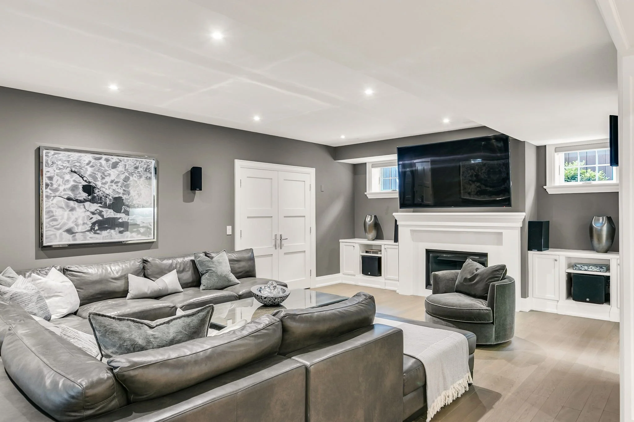 128-web-or-mls-60_004_Lower Level.jpg