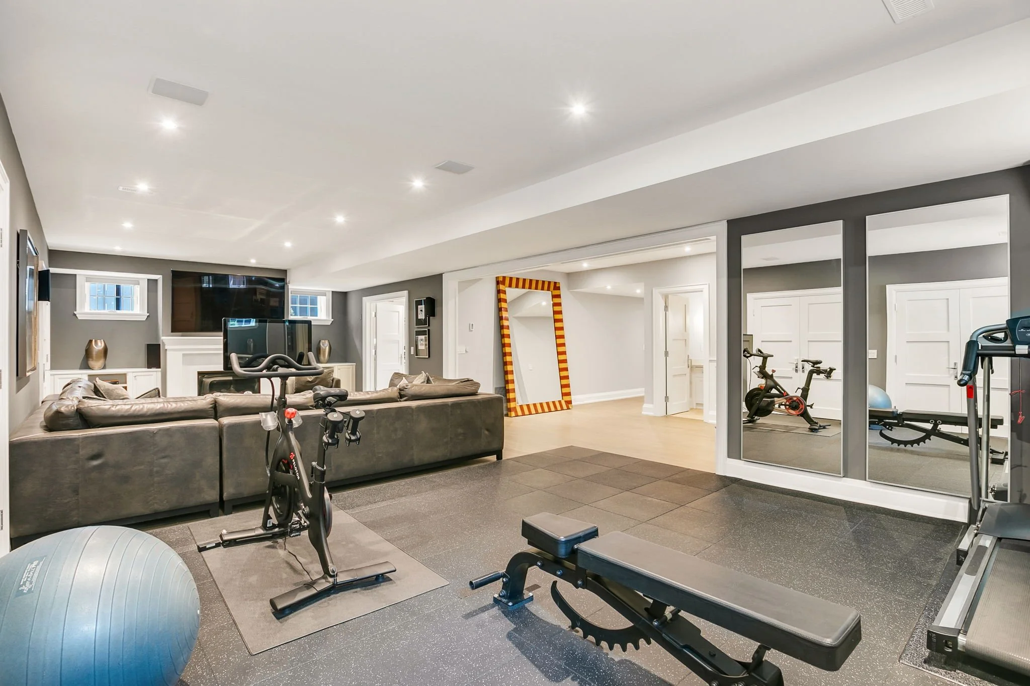 137-web-or-mls-60_013_Lower Level.jpg