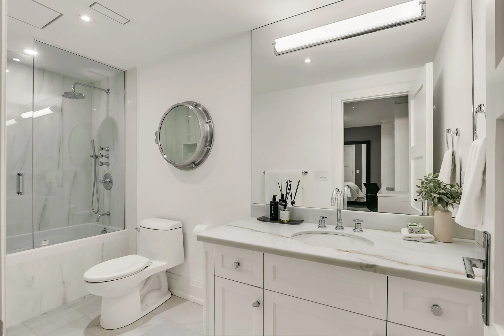 146-web-or-mls-60_022_Lower Level.jpg