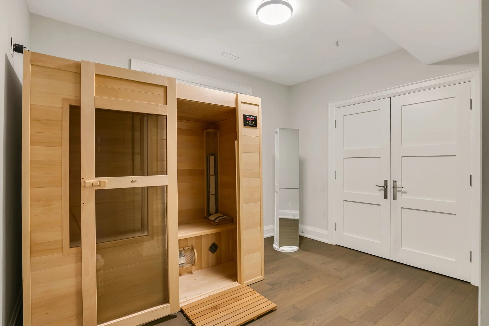147-web-or-mls-60_023_Lower Level.jpg