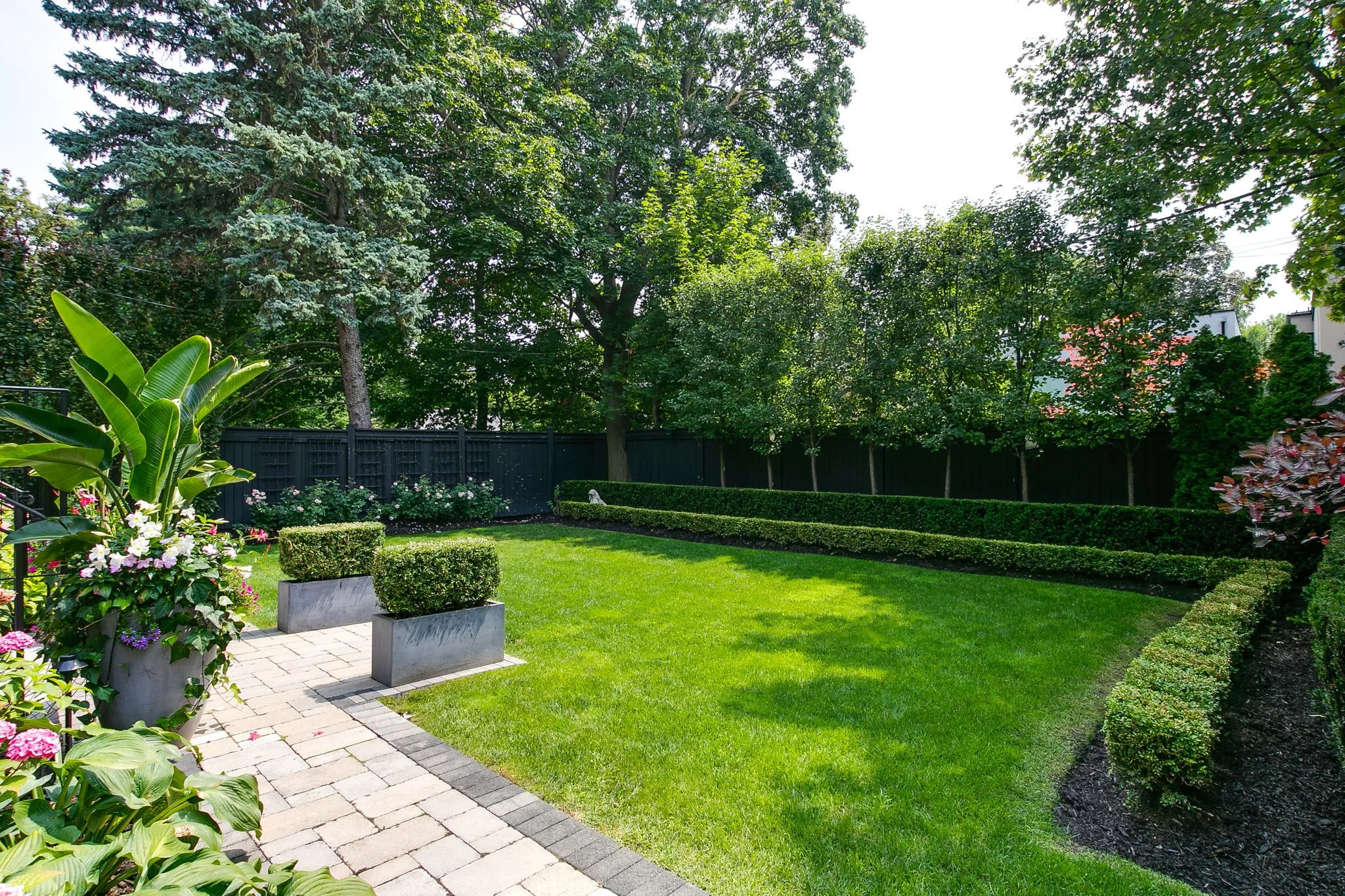 157-web-or-mls-74_004_Backyard.jpg
