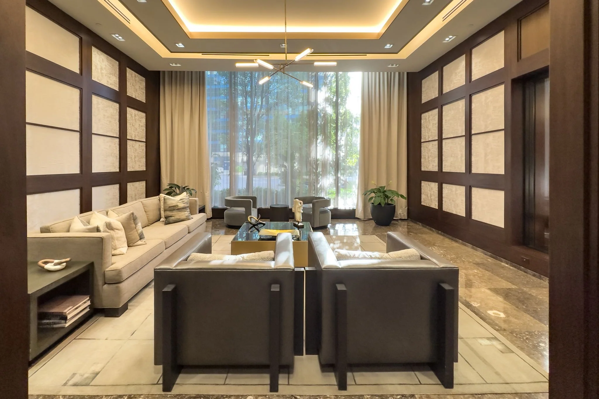 6-web-or-mls-4_005_Lobby.jpg