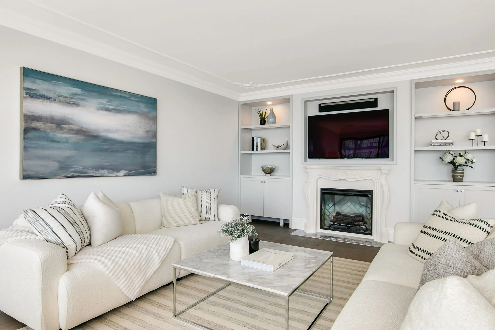 20-web-or-mls-8_006_Living Room.jpg
