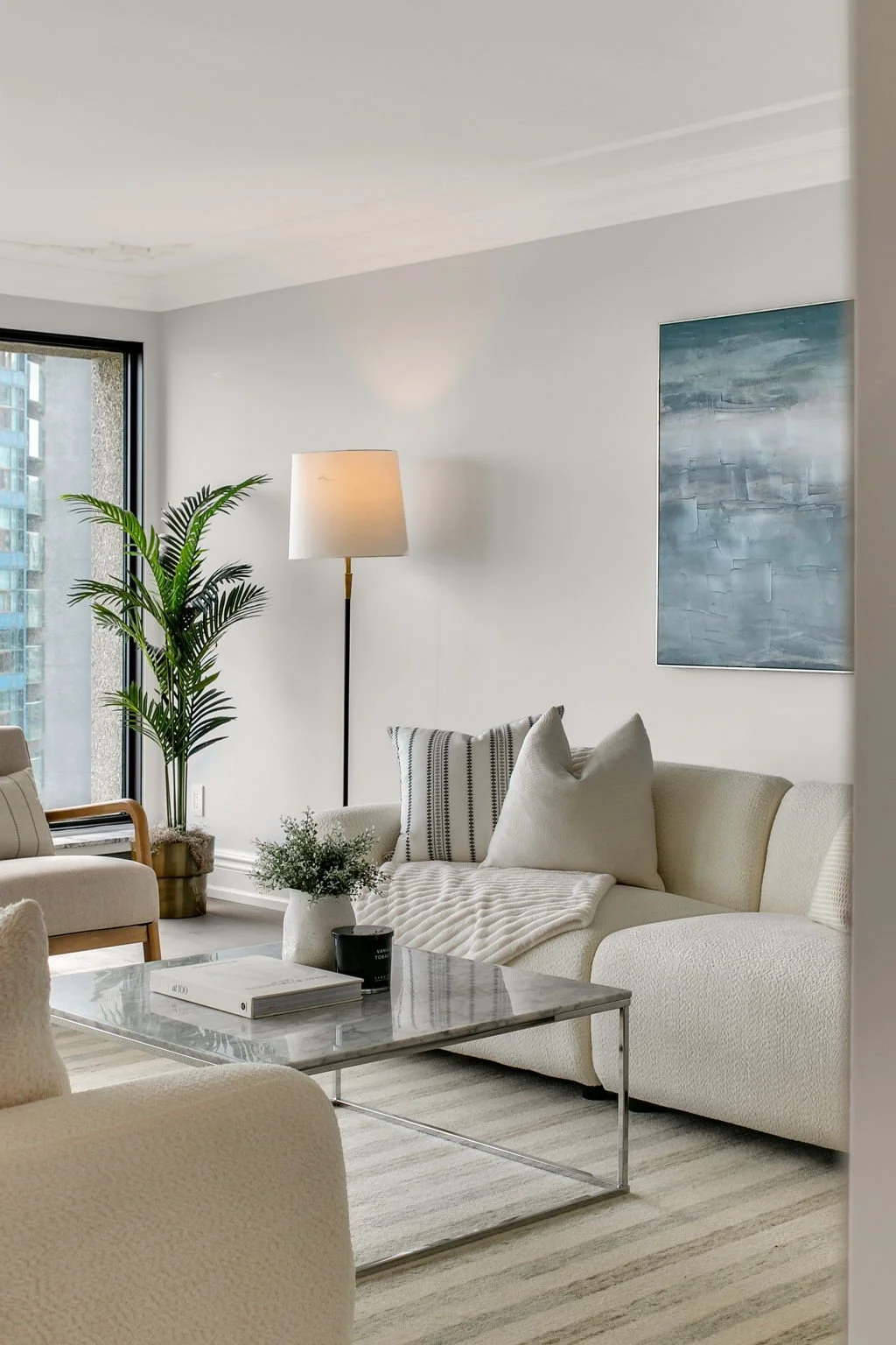 27-web-or-mls-8_014_Living Room.jpg