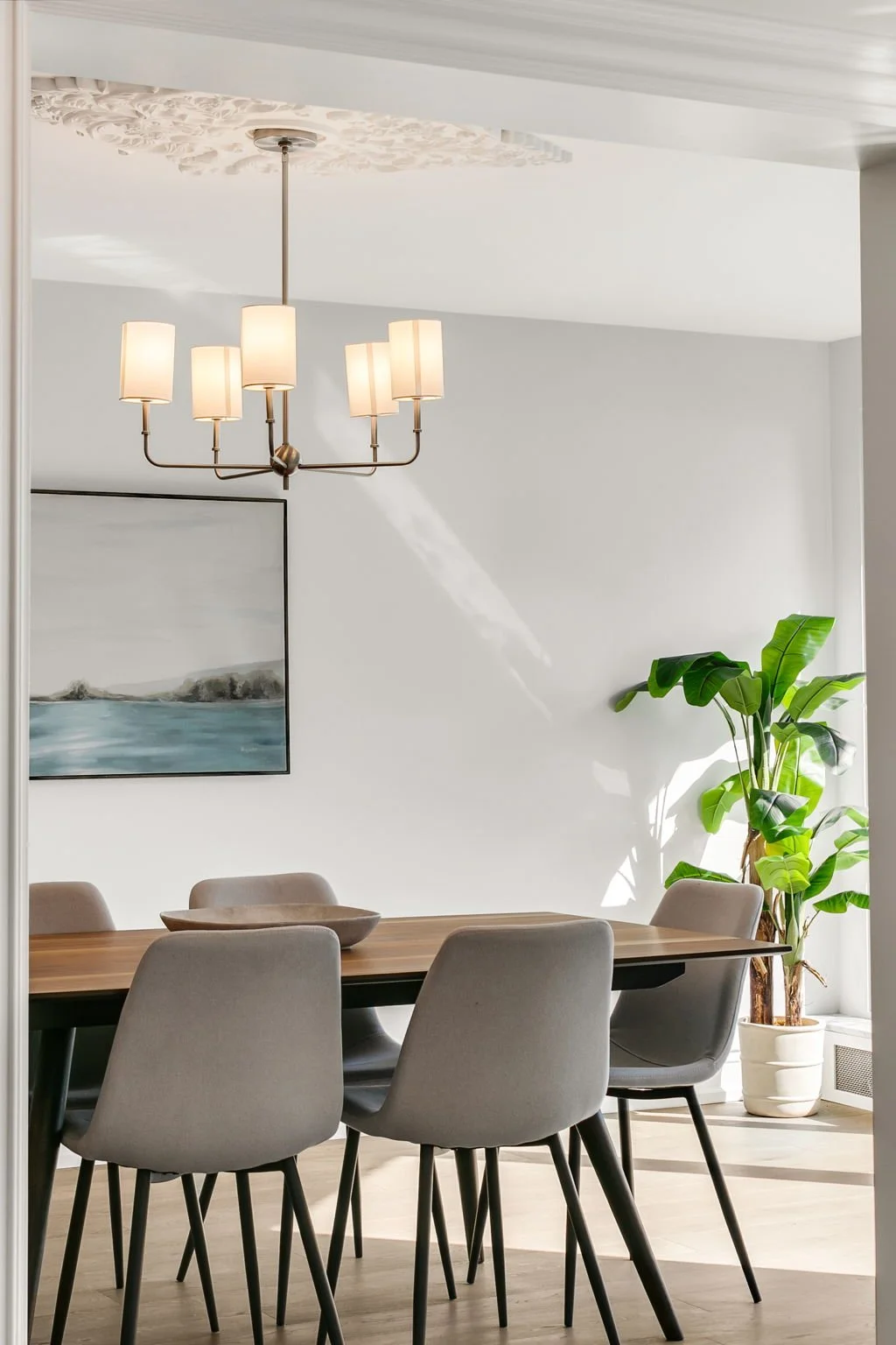 35-web-or-mls-12_011_Dining Room.jpg