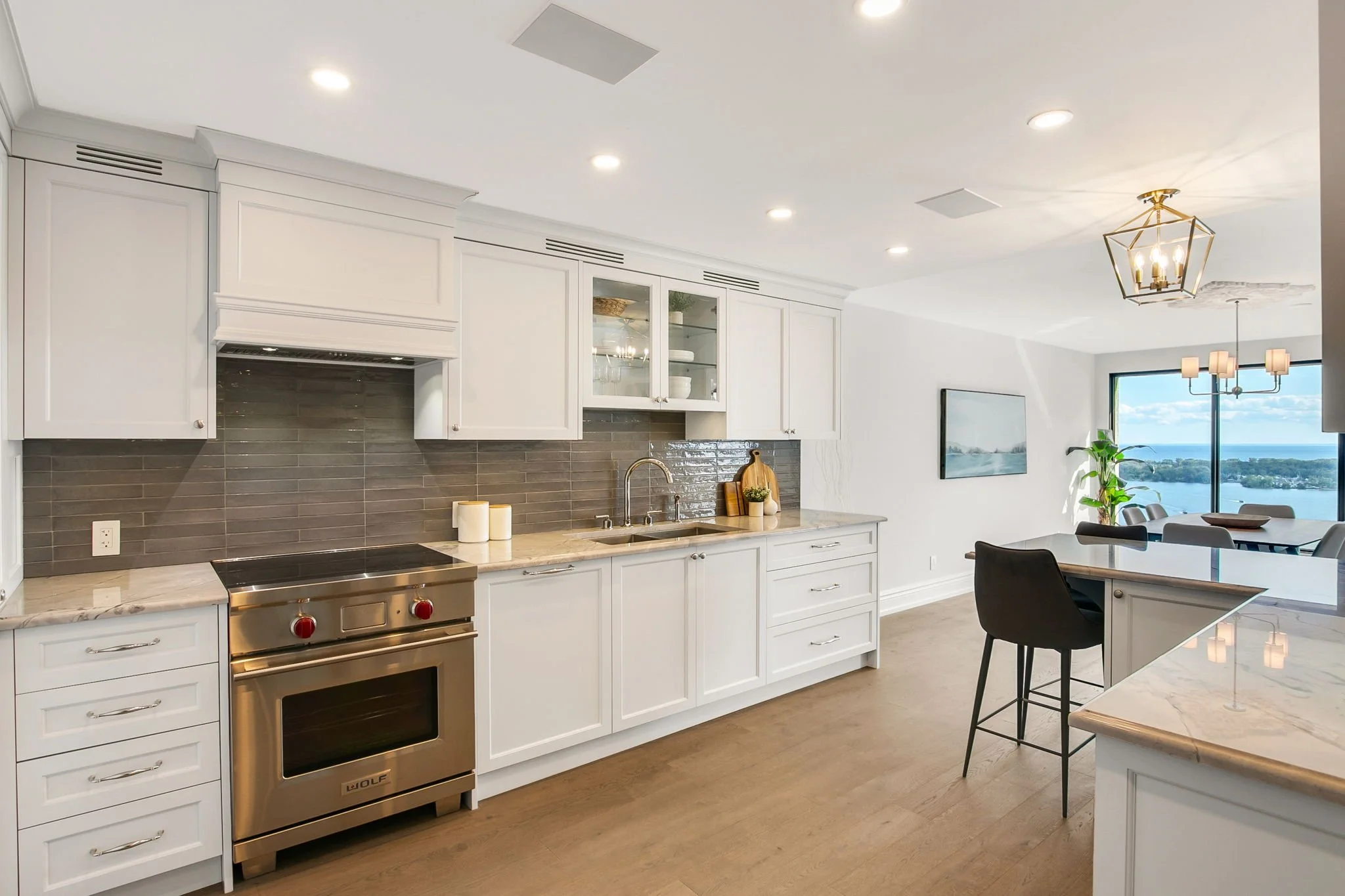 40-web-or-mls-15_003_Kitchen.jpg