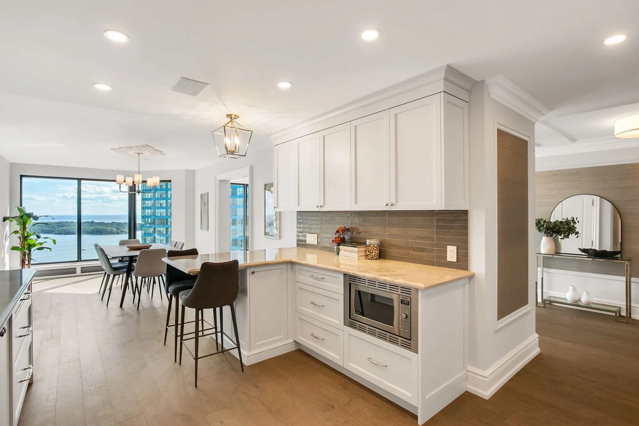 42-web-or-mls-15_005_Kitchen.jpg