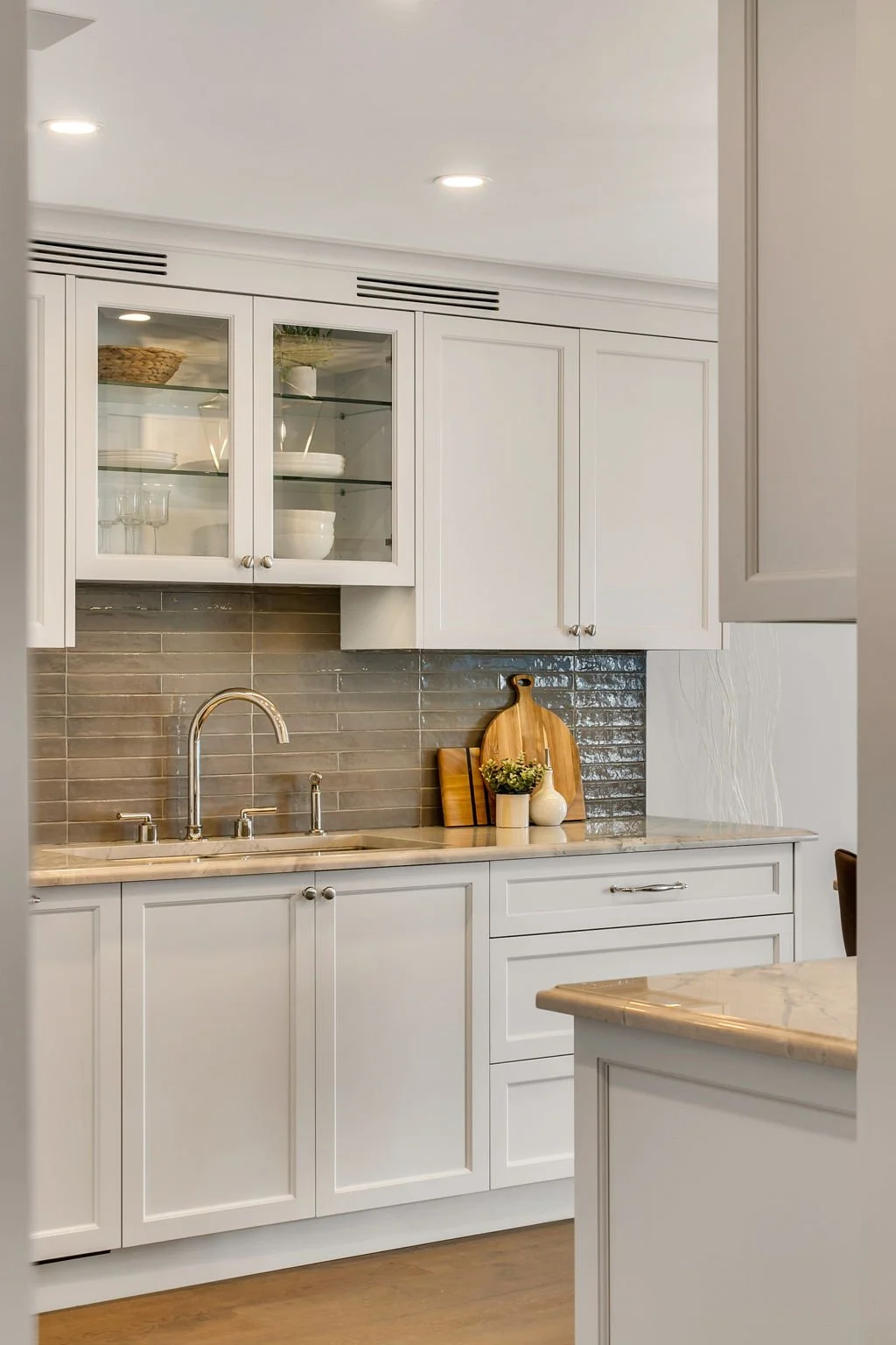 47-web-or-mls-15_011_Kitchen.jpg