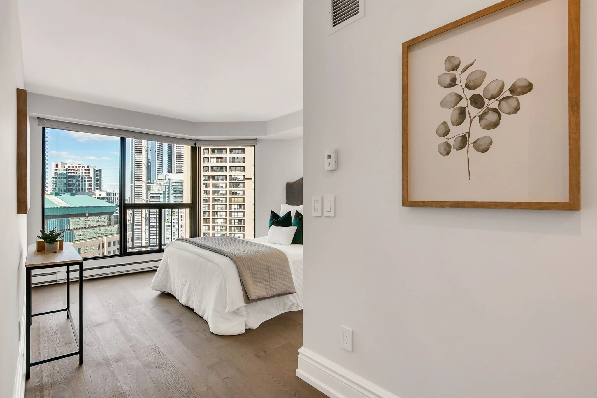 65-web-or-mls-28_001_Second Bedroom.jpg