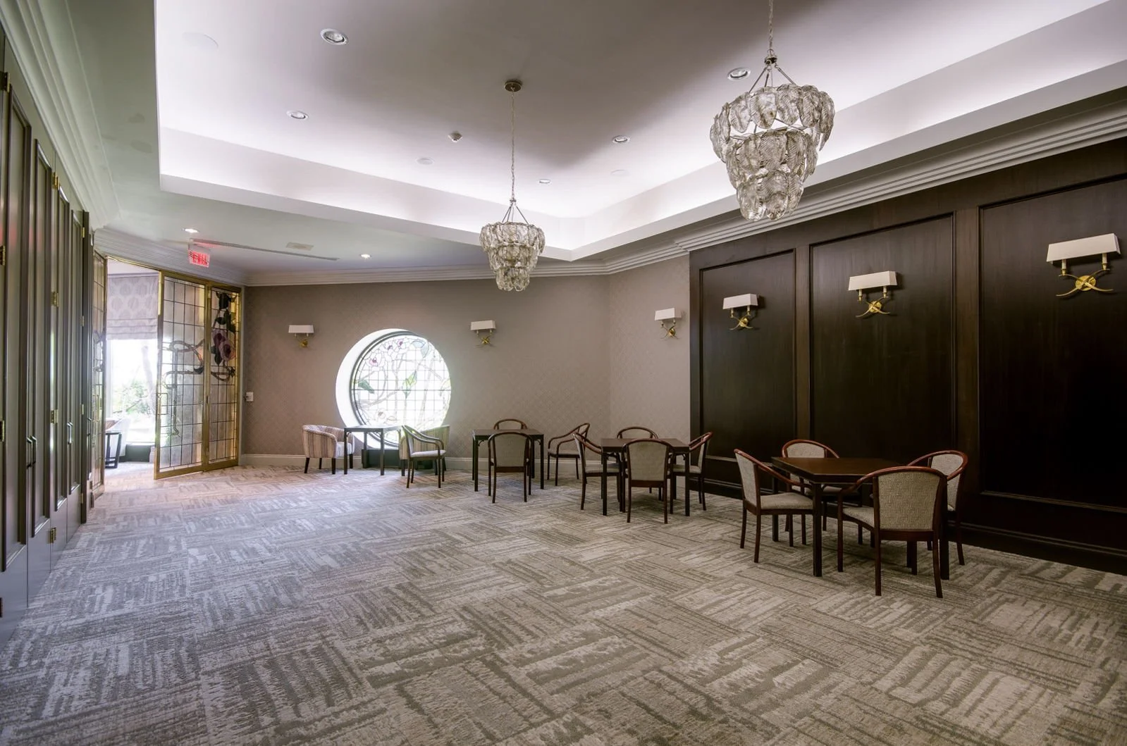 77-web-or-mls-80_005_Amenities.jpg