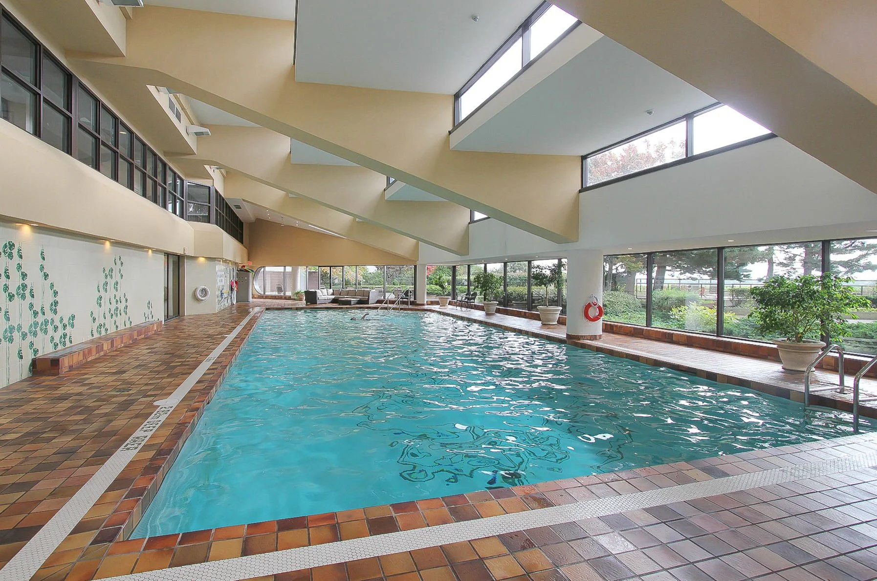 78-web-or-mls-80_006_Amenities.jpg