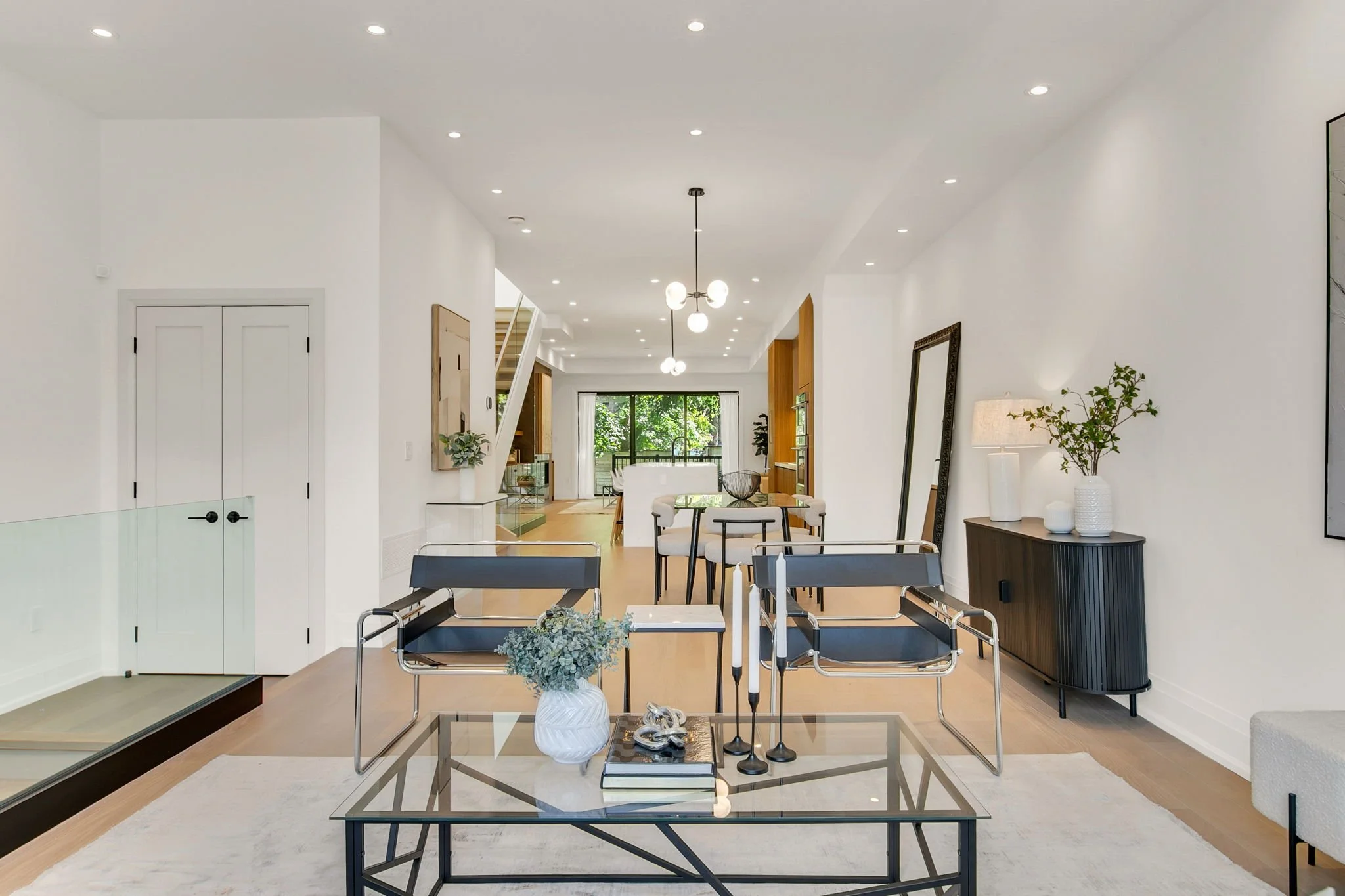 18-web-or-mls-8_006_Living Room.jpg
