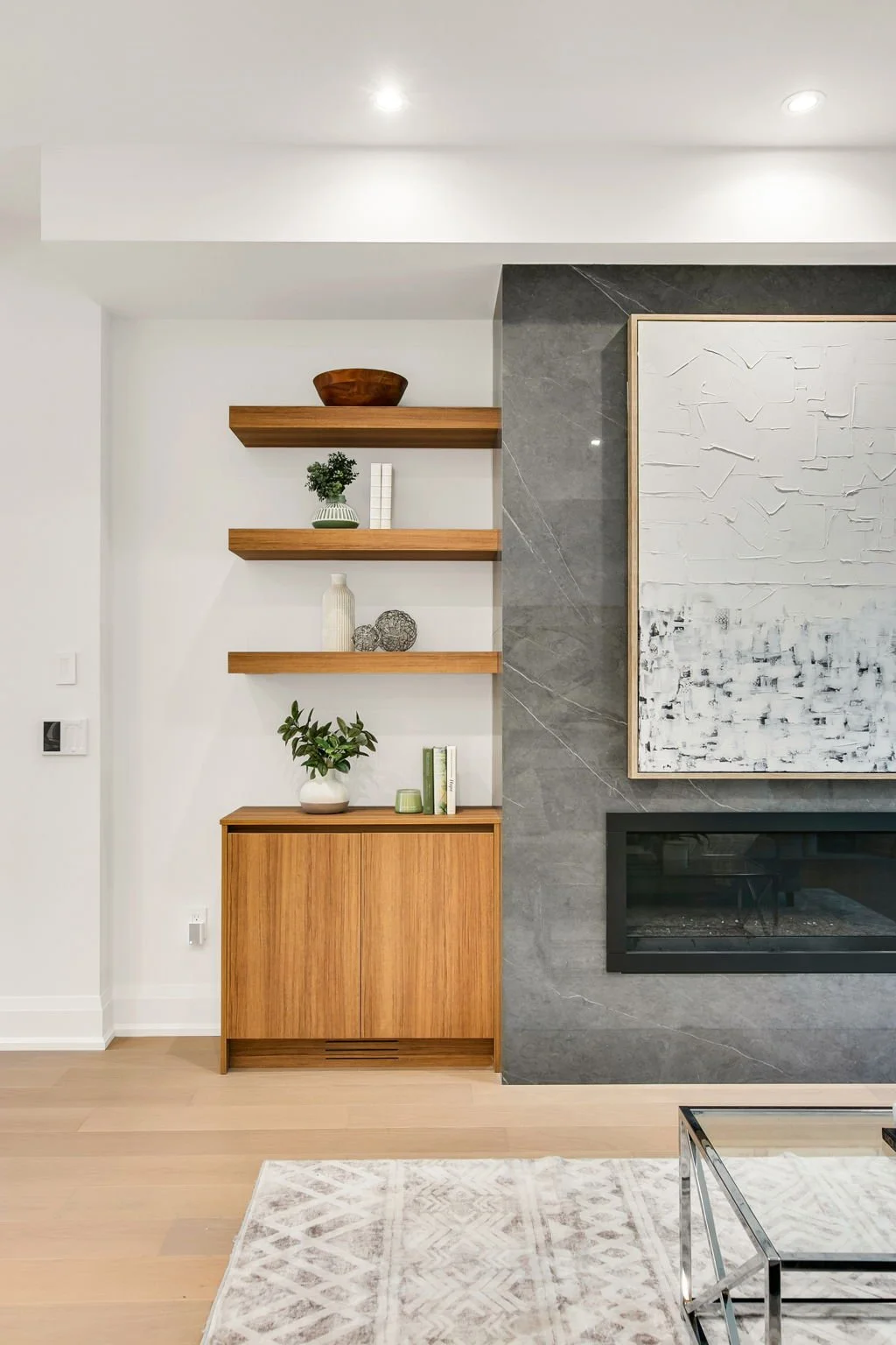 30-web-or-mls-9_015_Family Room.jpg