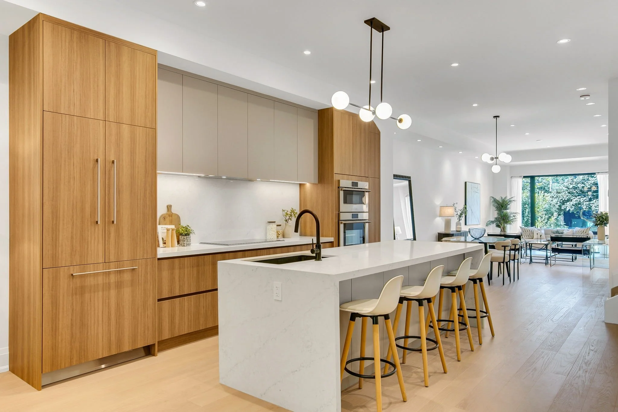 46-web-or-mls-15_005_Kitchen.jpg