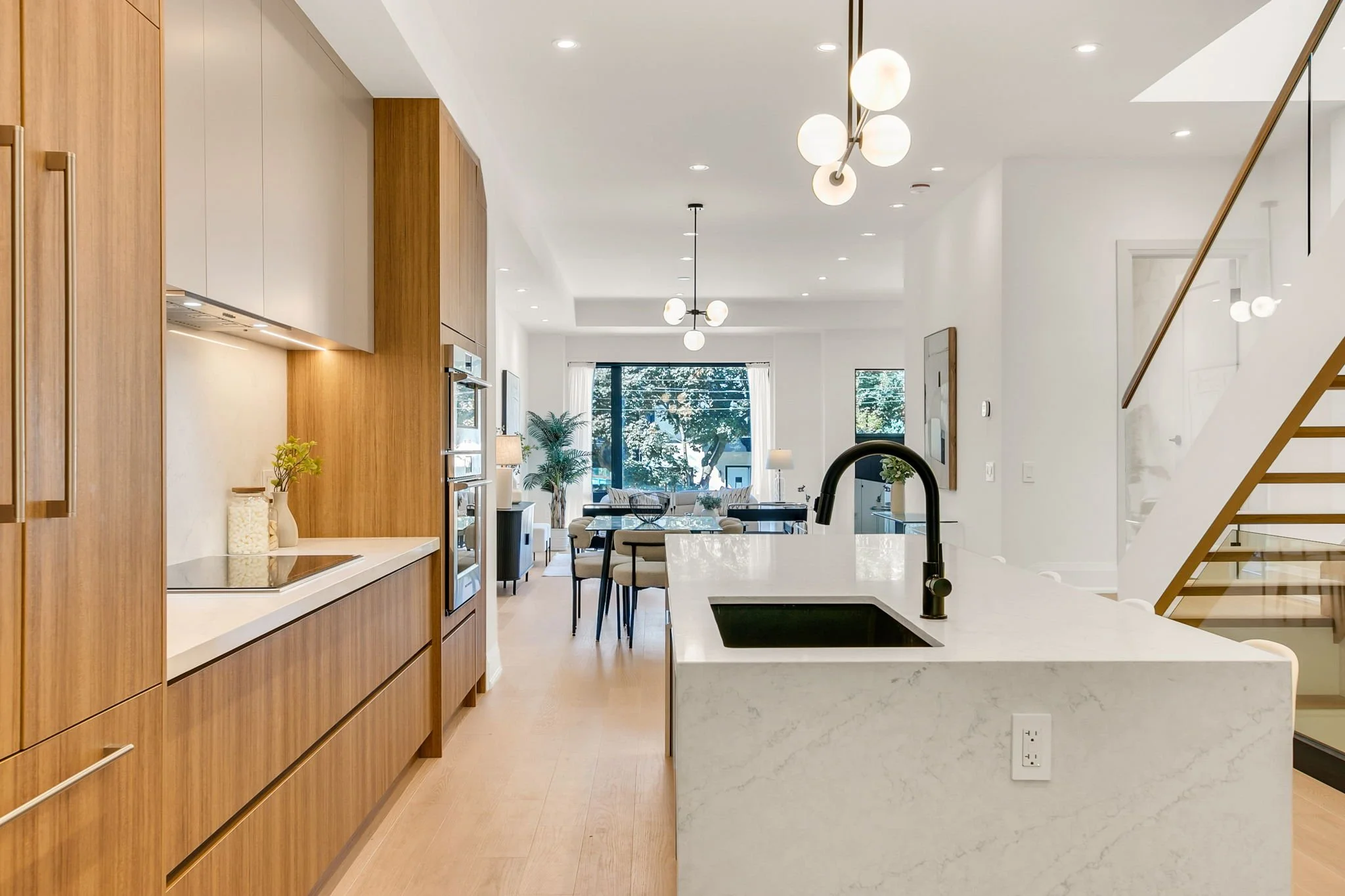 47-web-or-mls-15_006_Kitchen.jpg