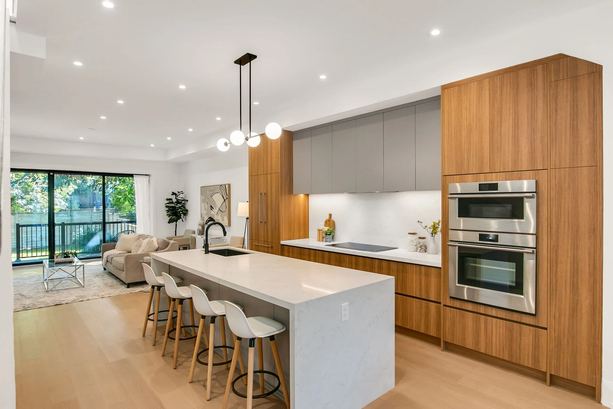 49-web-or-mls-15_008_Kitchen.jpg
