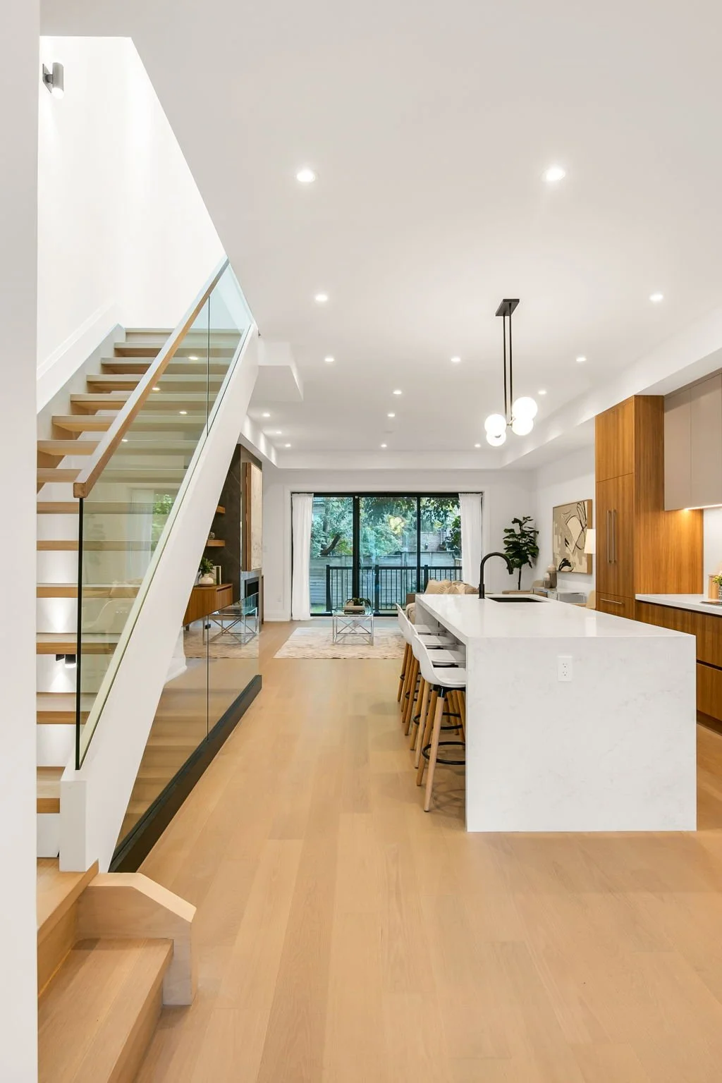 53-web-or-mls-15_018_Kitchen.jpg