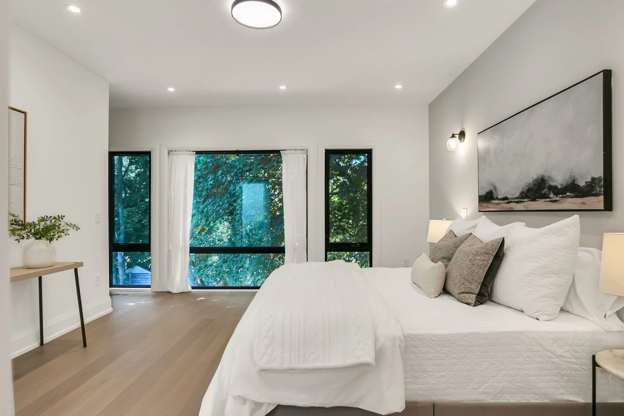 63-web-or-mls-26_005_Primary Bedroom.jpg