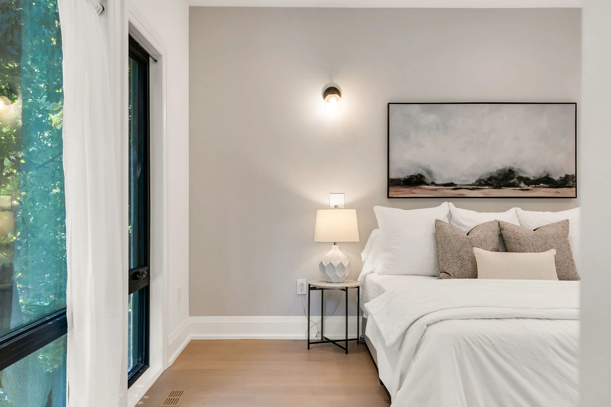 67-web-or-mls-26_009_Primary Bedroom.jpg