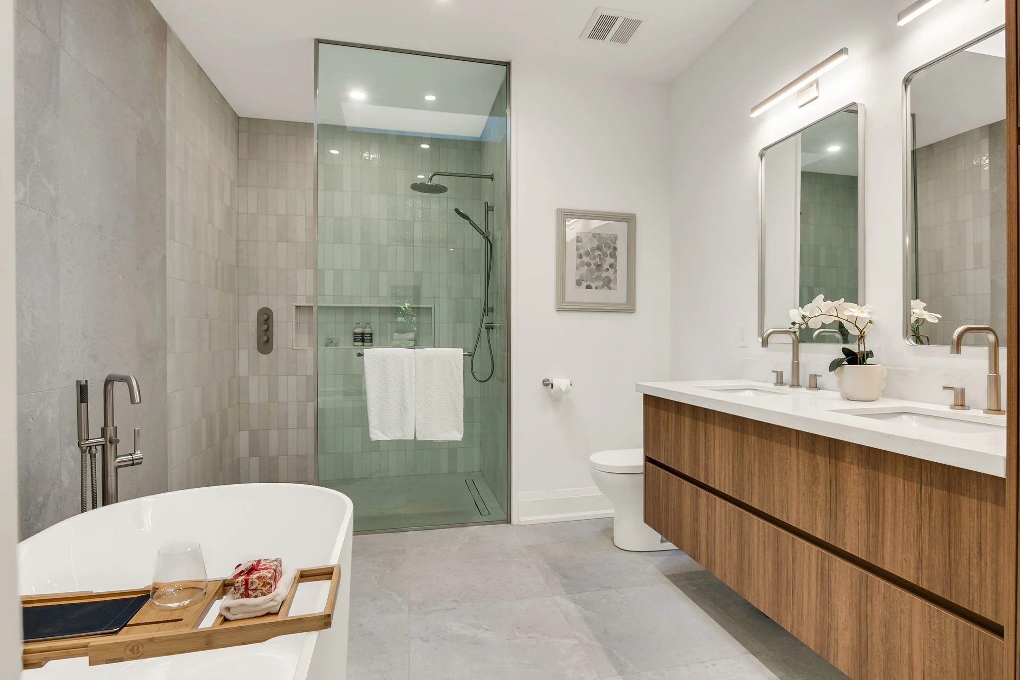 68-web-or-mls-27_004_Master Ensuite.jpg
