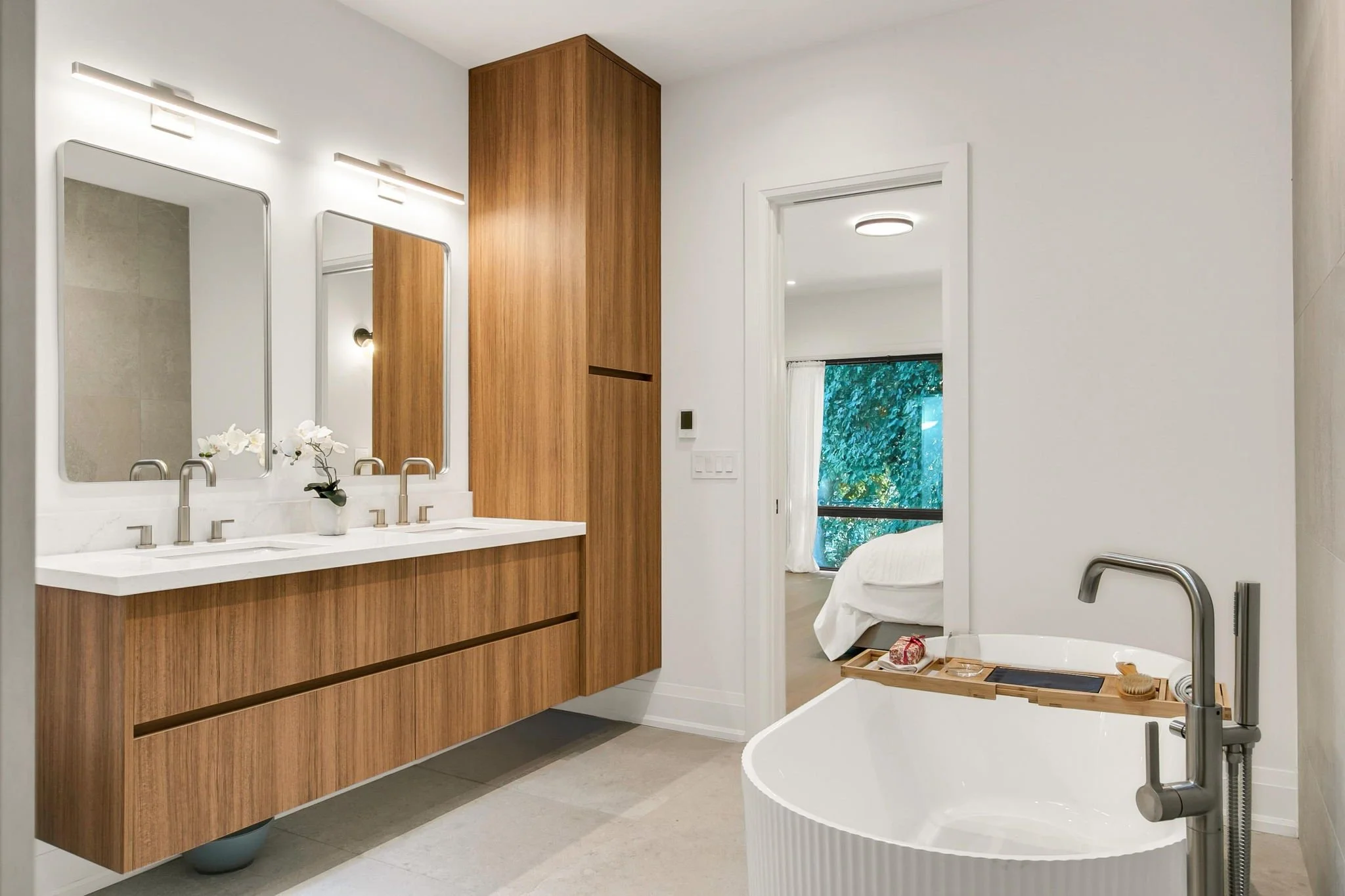 70-web-or-mls-27_006_Master Ensuite.jpg