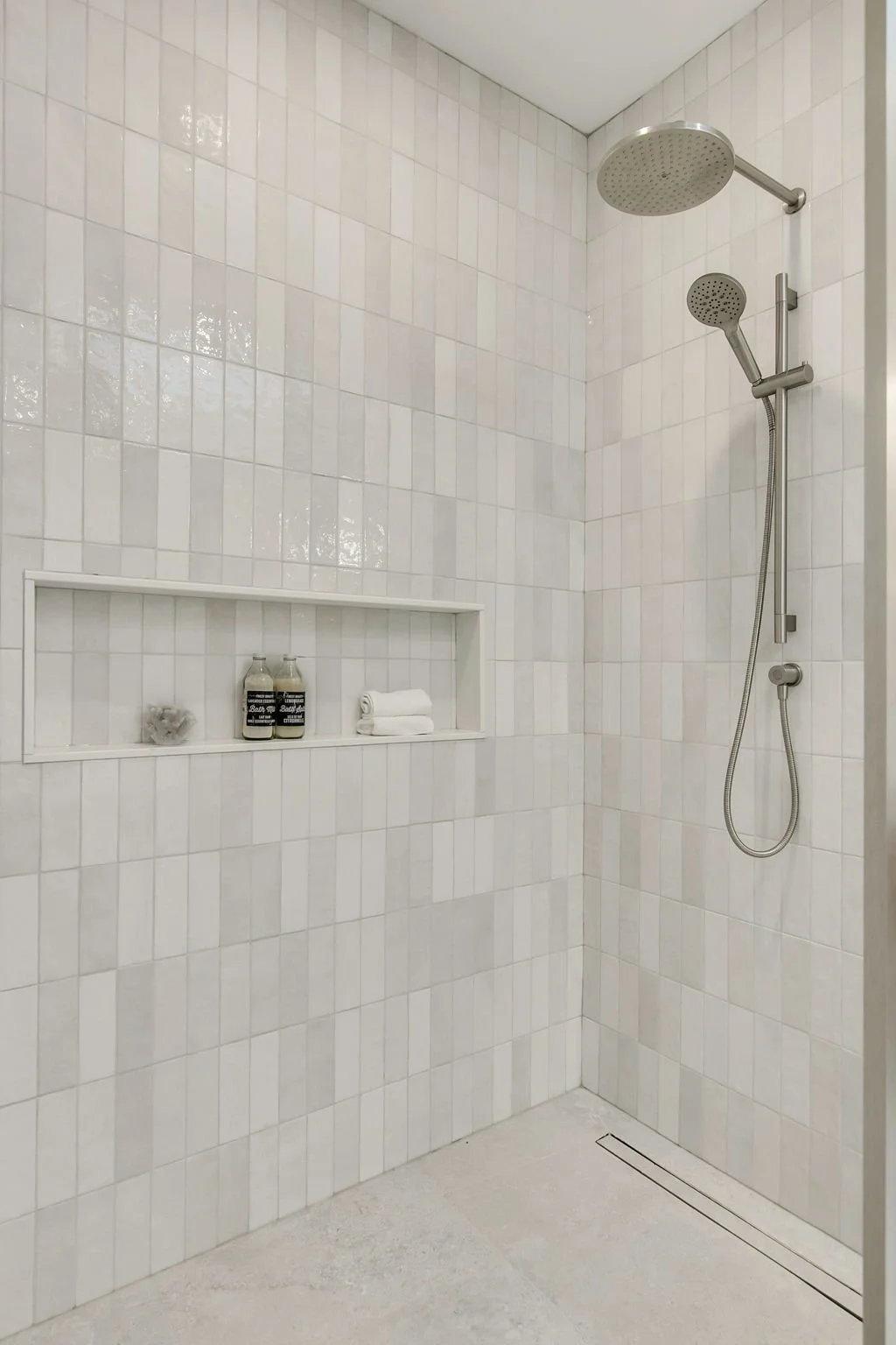 72-web-or-mls-27_008_Master Ensuite.jpg
