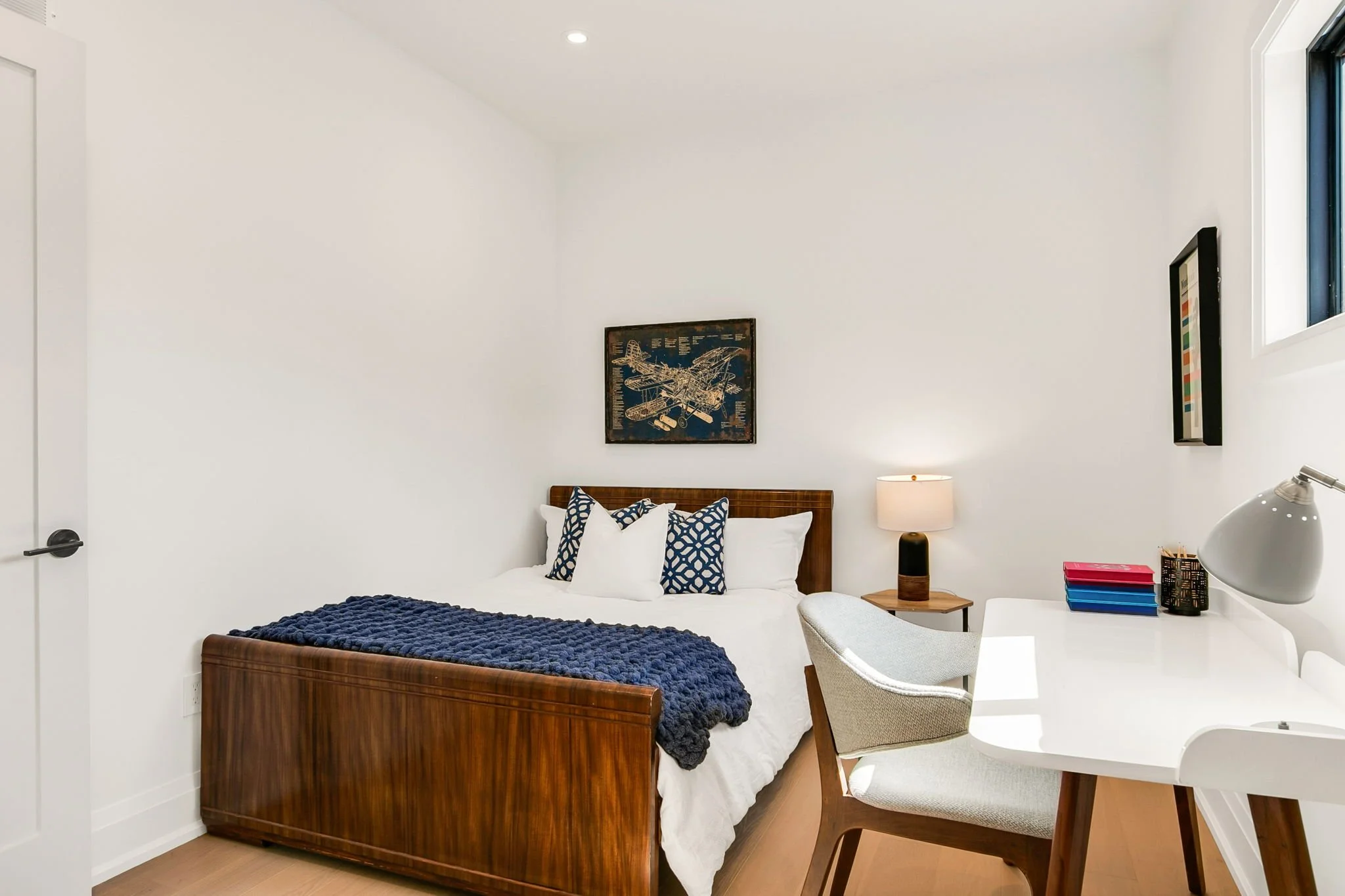 80-web-or-mls-34_002_Fourth Bedroom.jpg