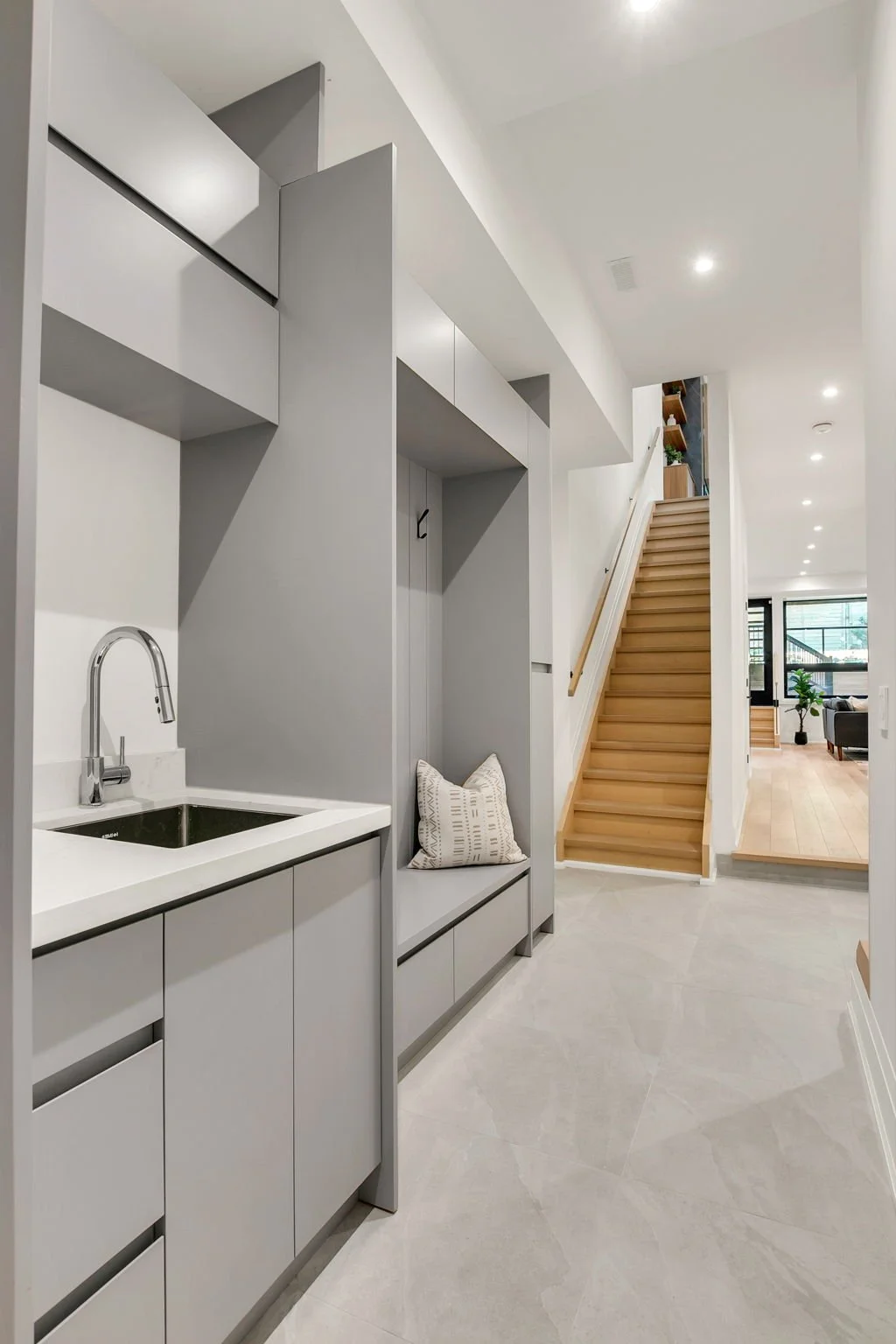 97-web-or-mls-60_020_Lower Level.jpg