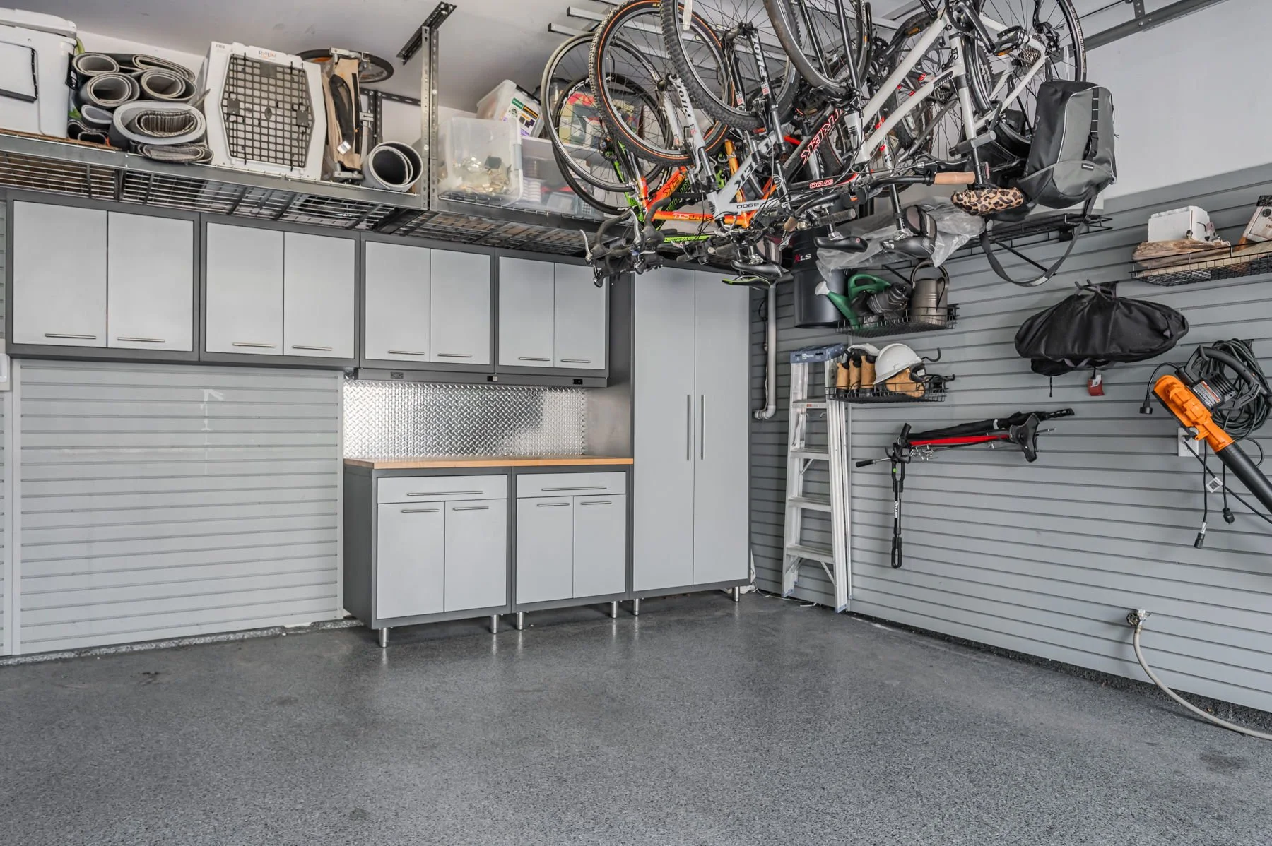 174-web-or-mls-179 Hillhurst Blvd-8.jpg