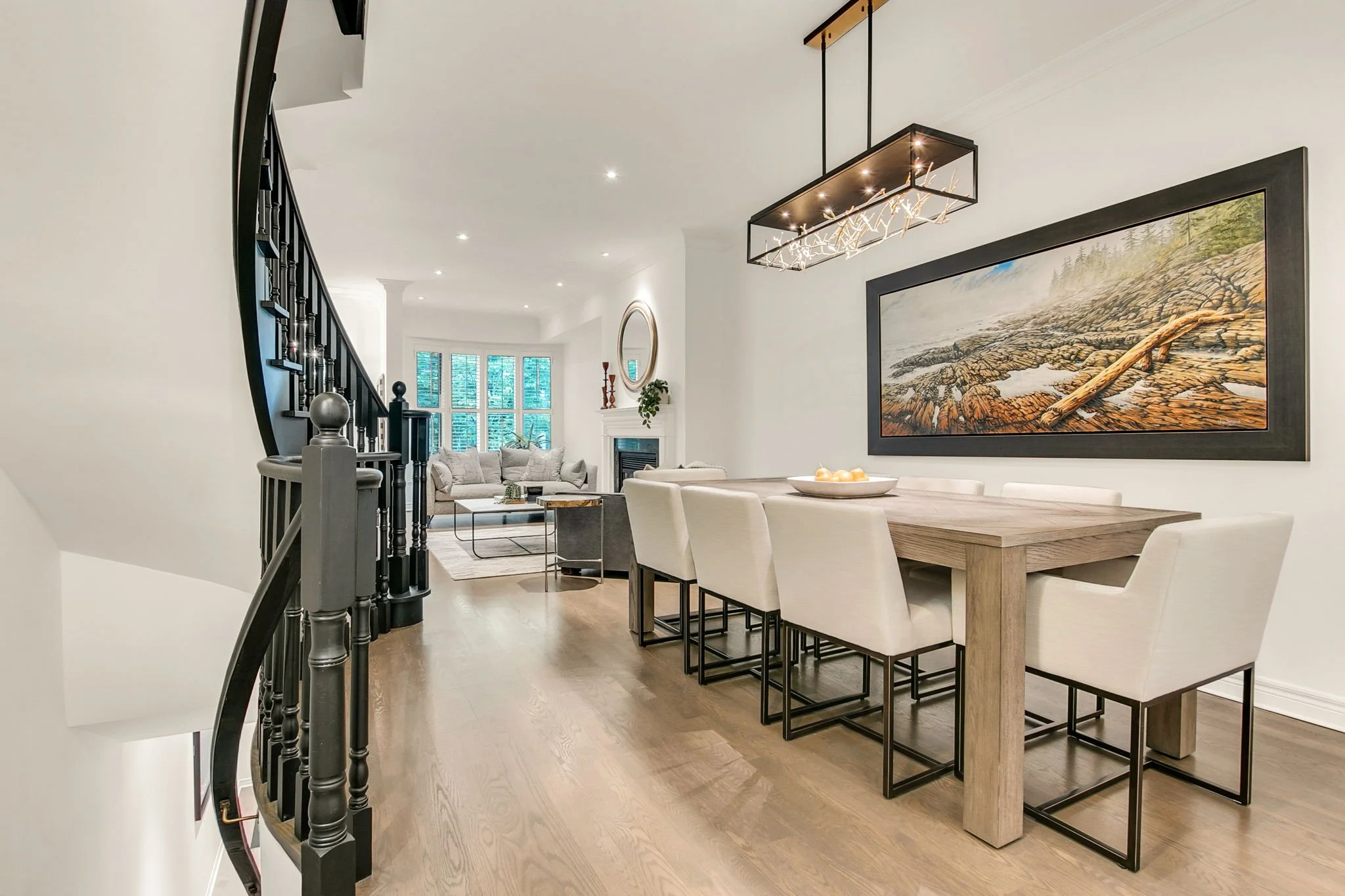 16-web-or-mls-12_001_Dining Room.jpg