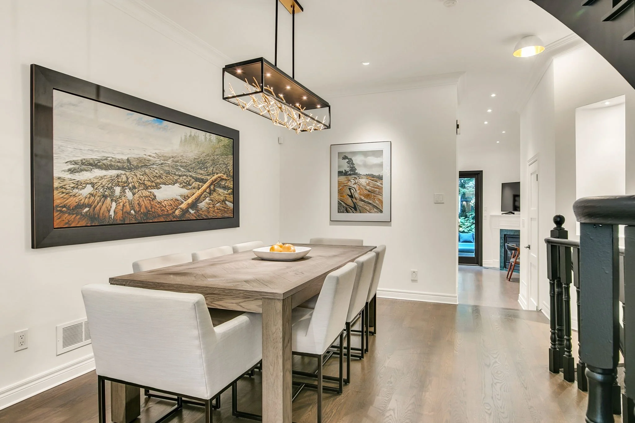 20-web-or-mls-12_002_Dining Room.jpg