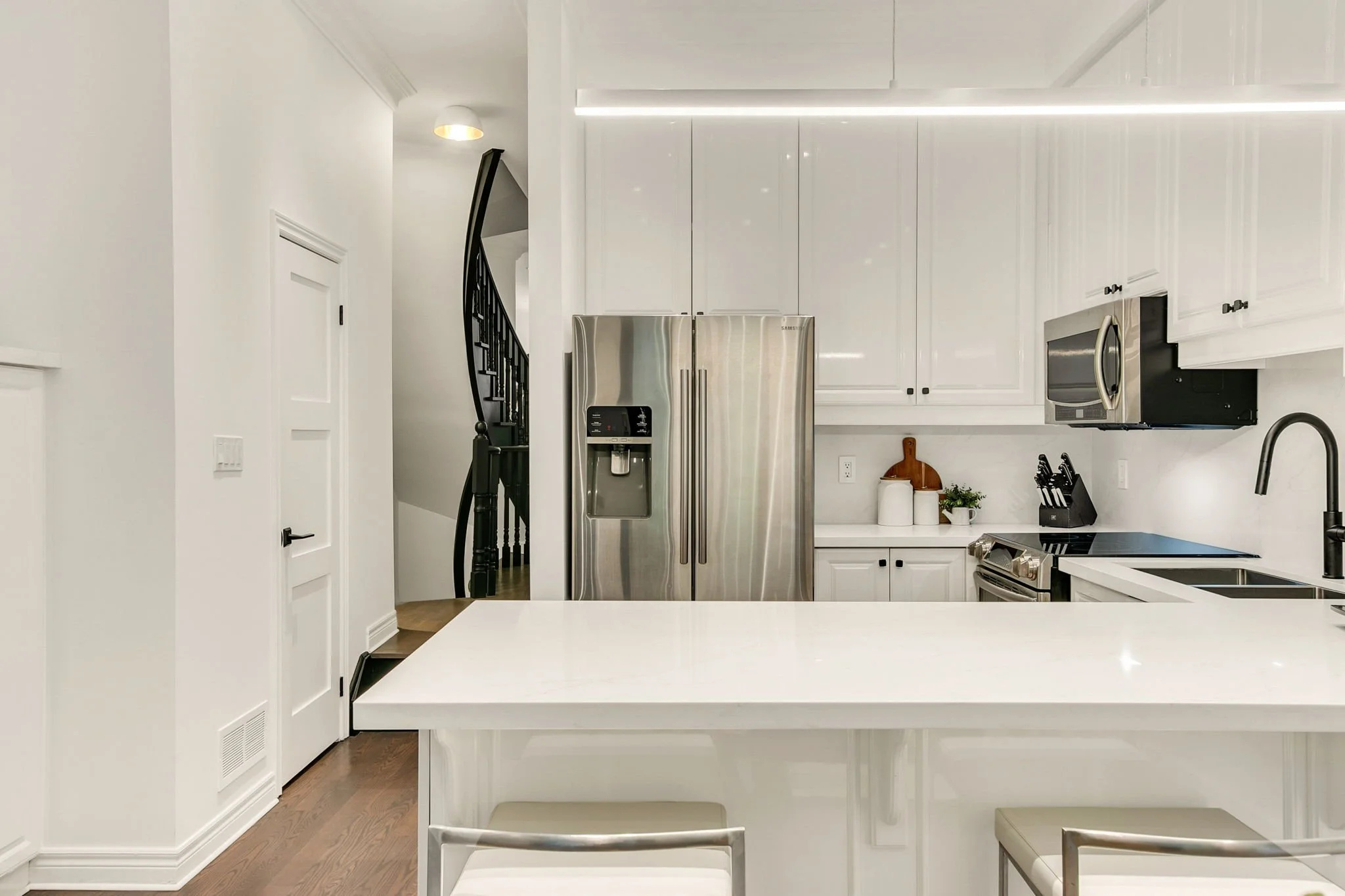 26-web-or-mls-15_005_Kitchen.jpg