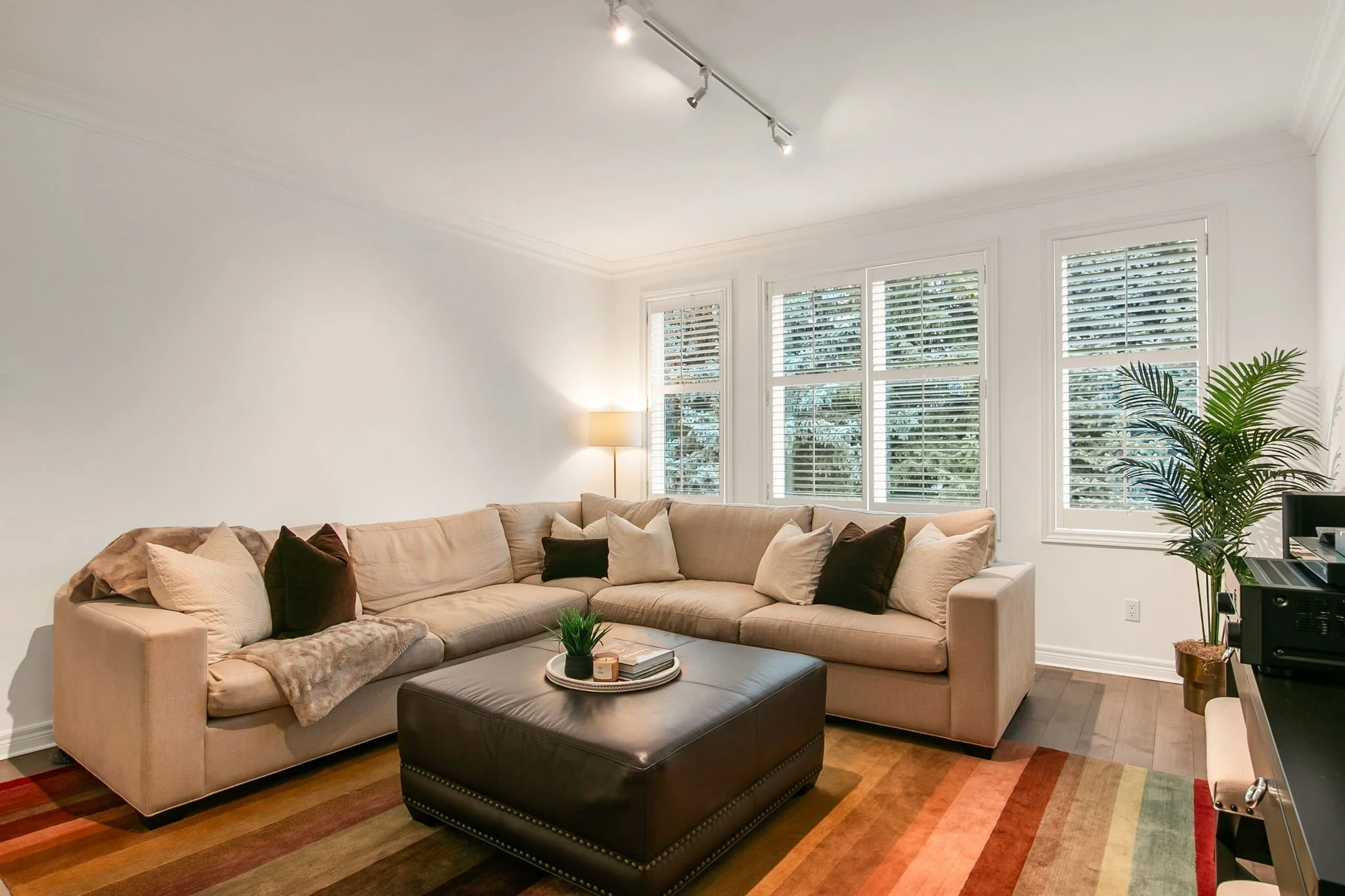 61-web-or-mls-31_003_Third Bedroom.jpg