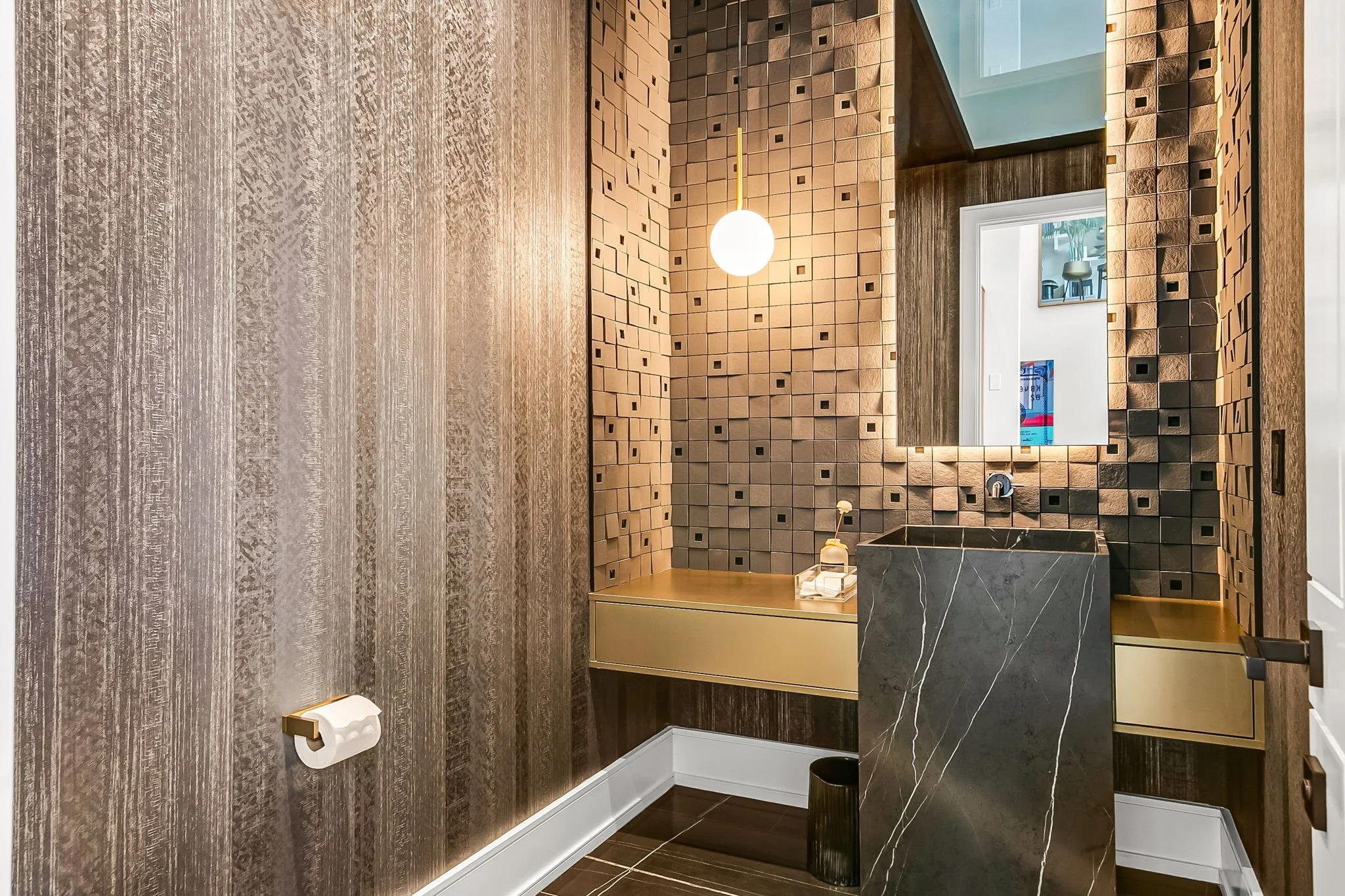 13-web-or-mls-20_001_Powder Room.jpg