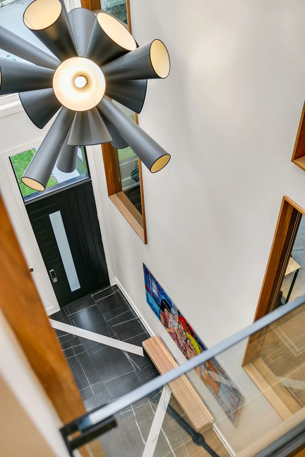 21-web-or-mls-5_011_Entry.jpg