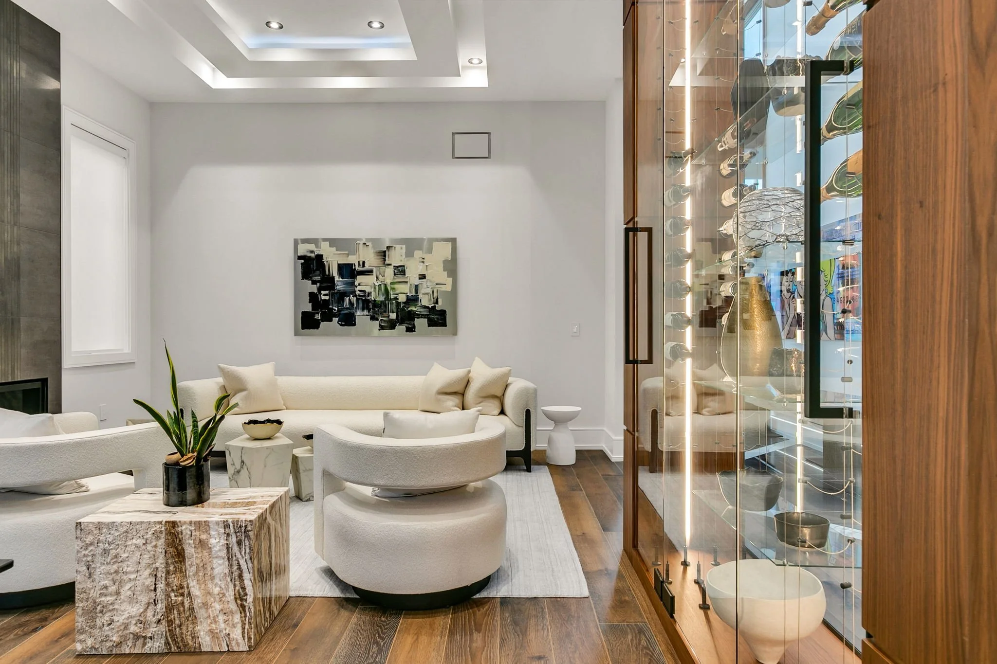 32-web-or-mls-8_005_Living Room.jpg