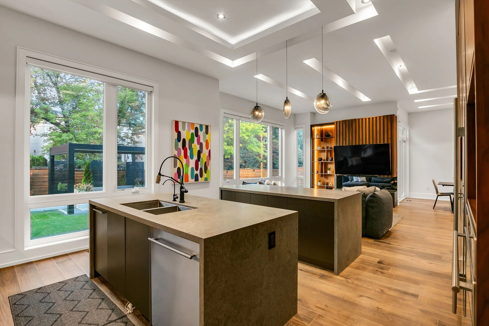 67-web-or-mls-15_004_Kitchen.jpg