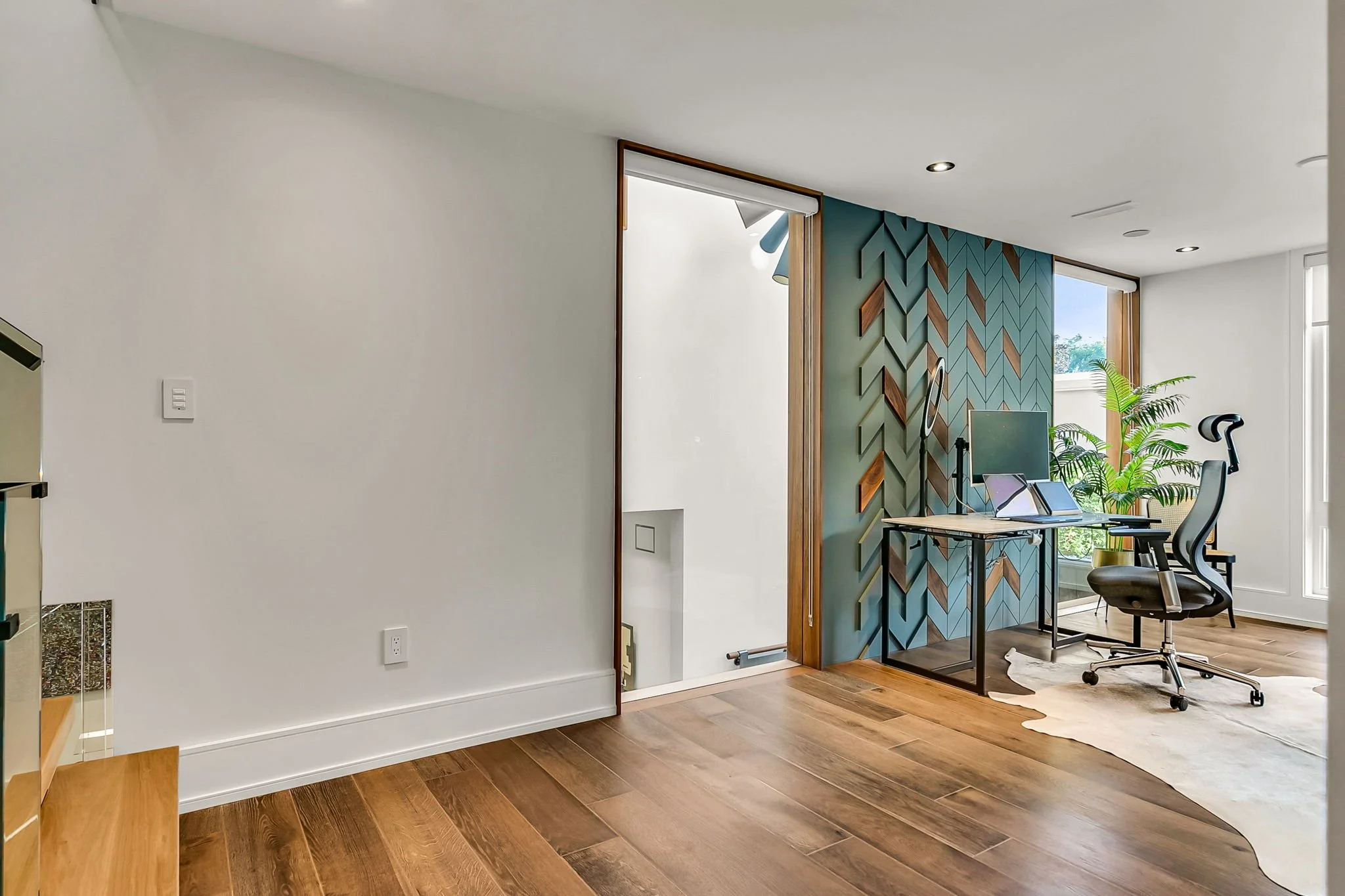 86-web-or-mls-22_03_Mezzanine.jpg