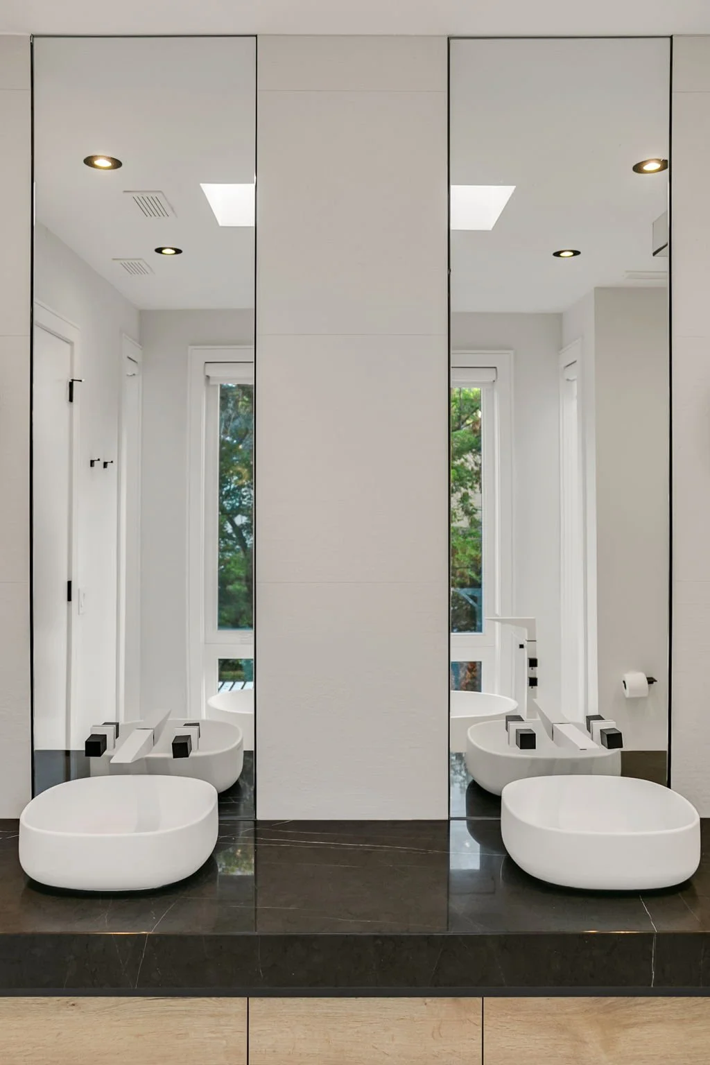 107-web-or-mls-27_014_Master Ensuite.jpg