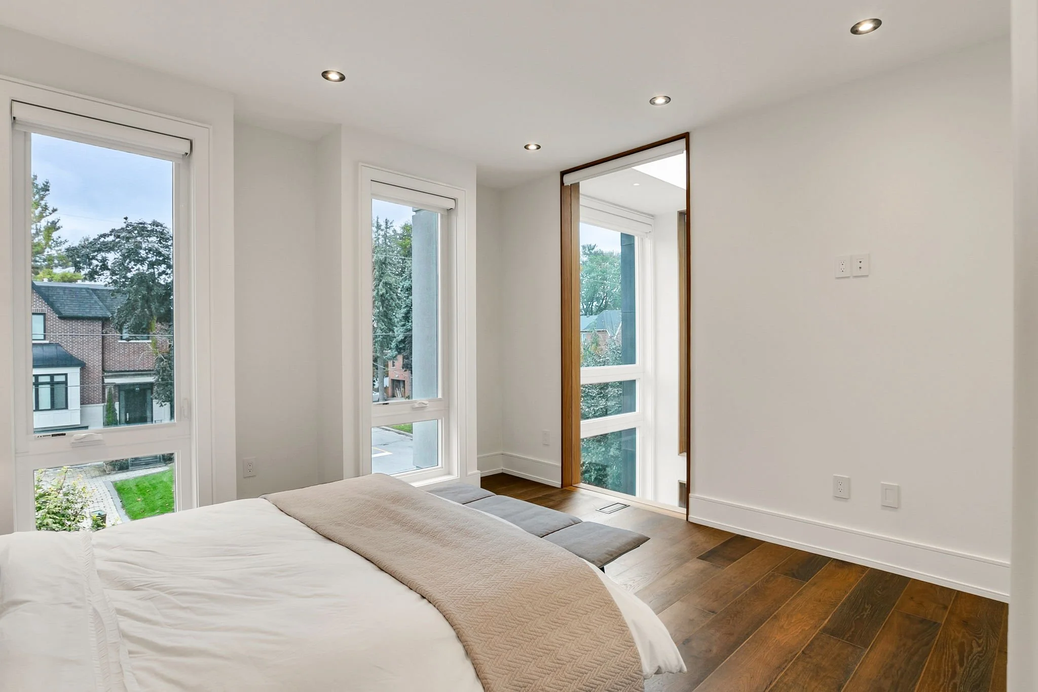127-web-or-mls-31_003_Third Bedroom.jpg