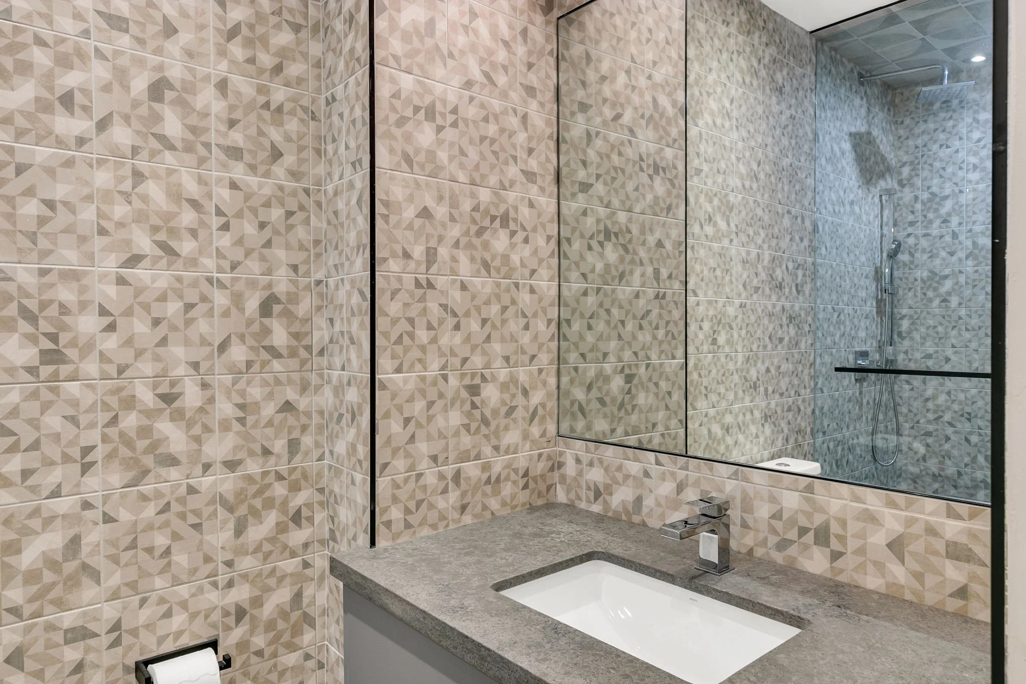 141-web-or-mls-60_011_Lower Level.jpg