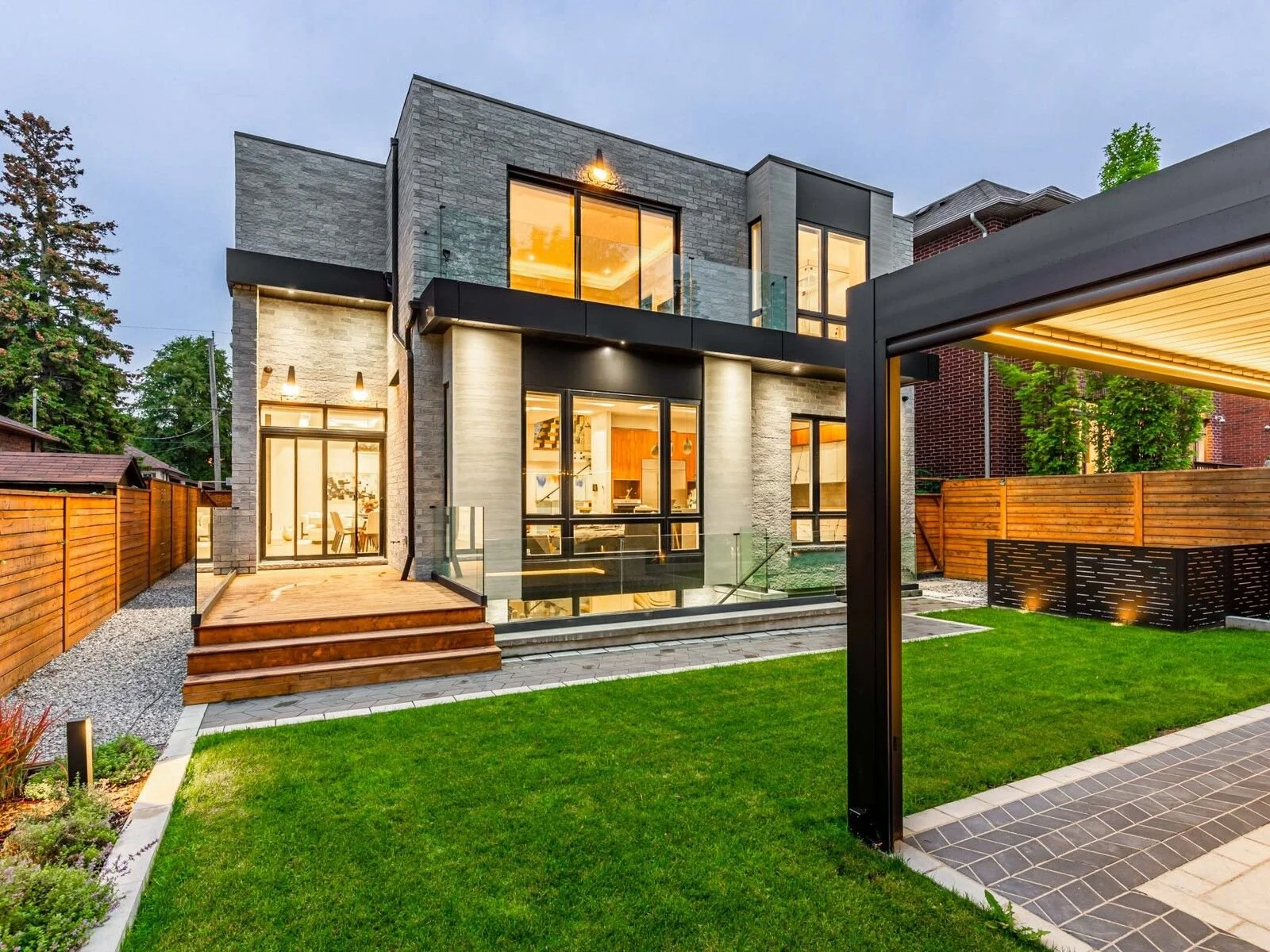 153-web-or-mls-mls_1-4.jpg