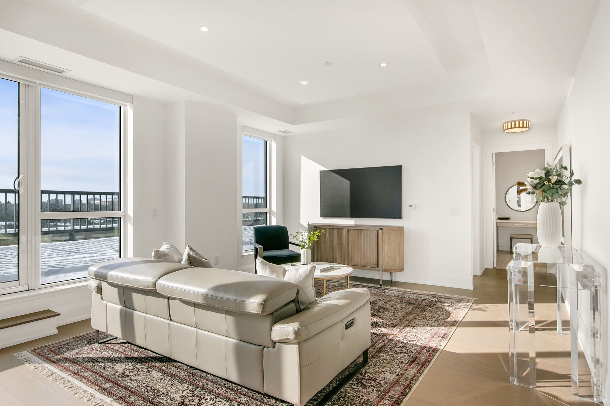 19-web-or-mls-8_005_Living Room.jpg