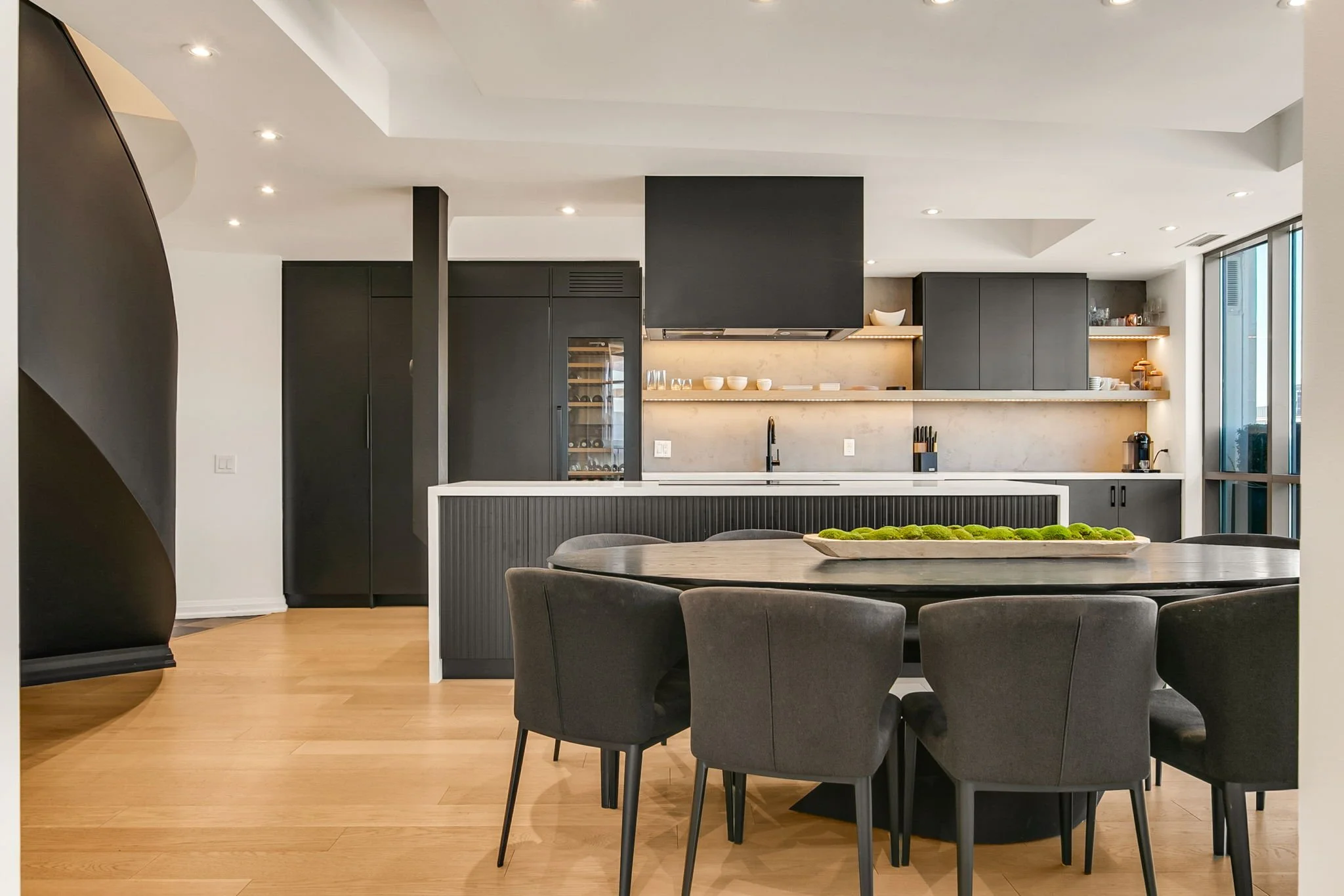 29-web-or-mls-12_012_Dining Room.jpg