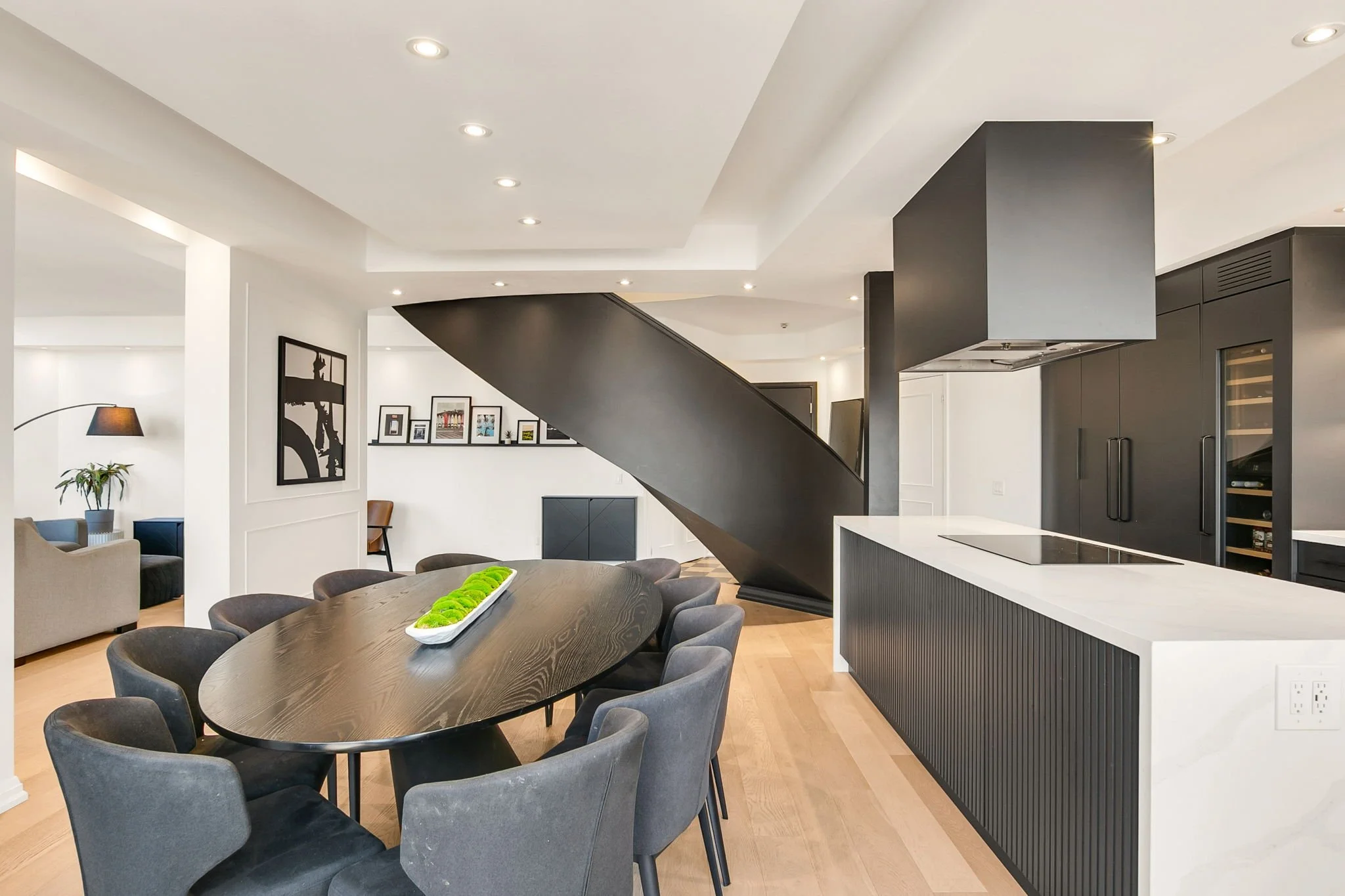 32-web-or-mls-12_015_Dining Room.jpg