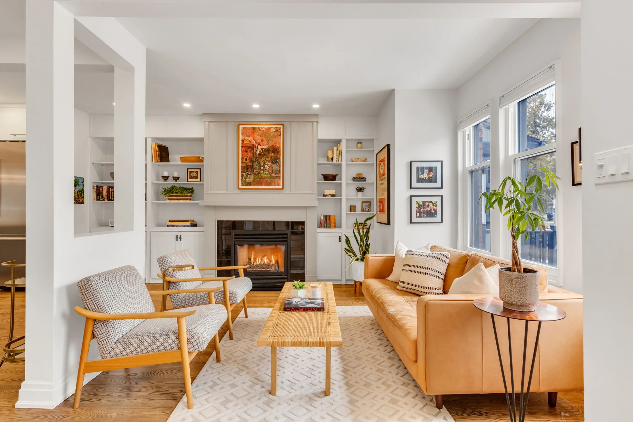 12-web-or-mls-8_001_Living Room.jpg